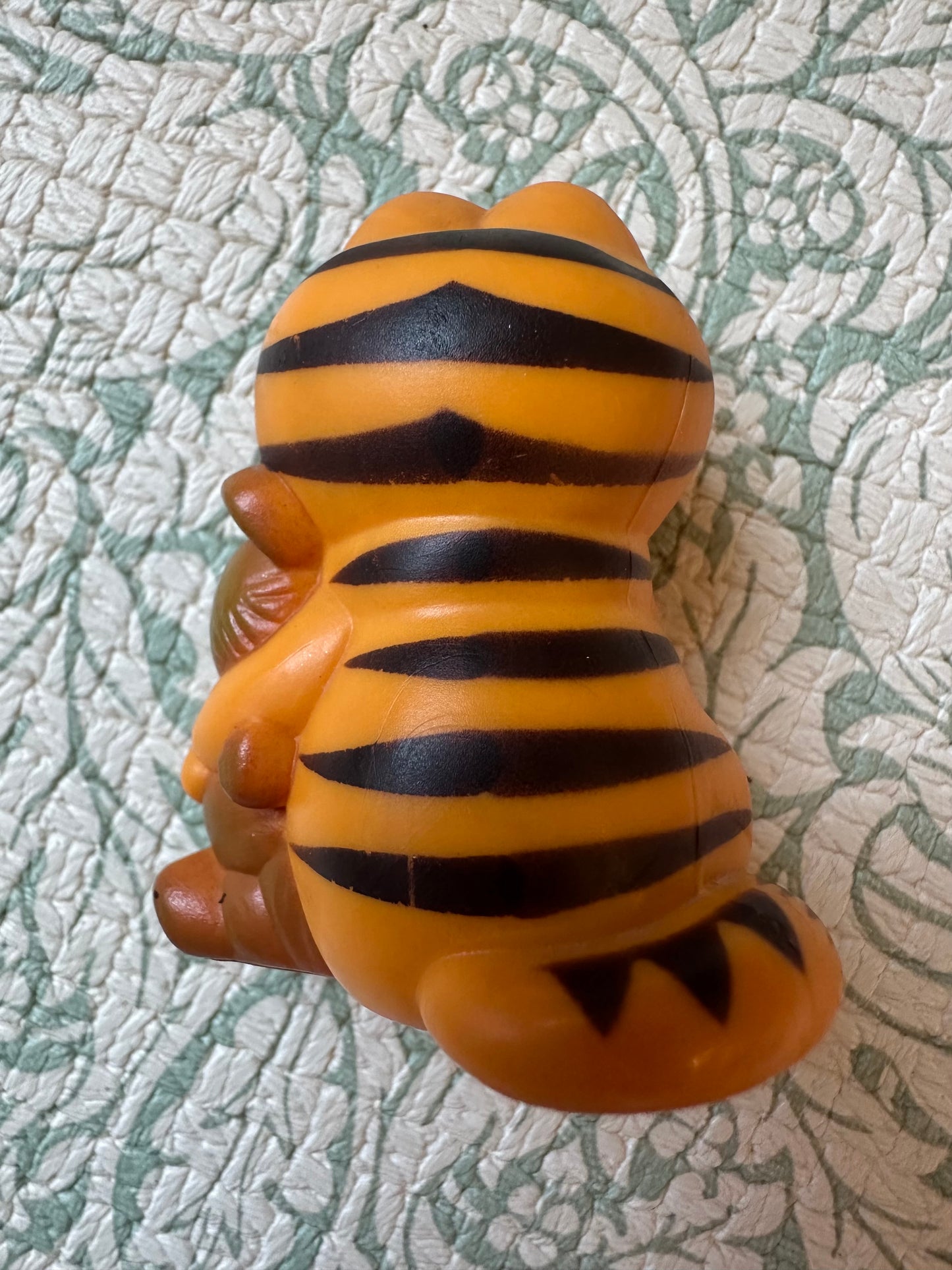 Vintage Garfield figure