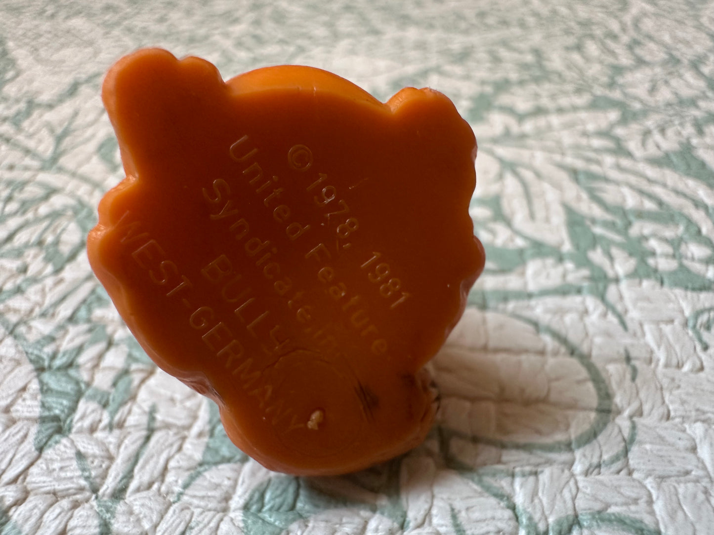 Vintage Garfield key ring