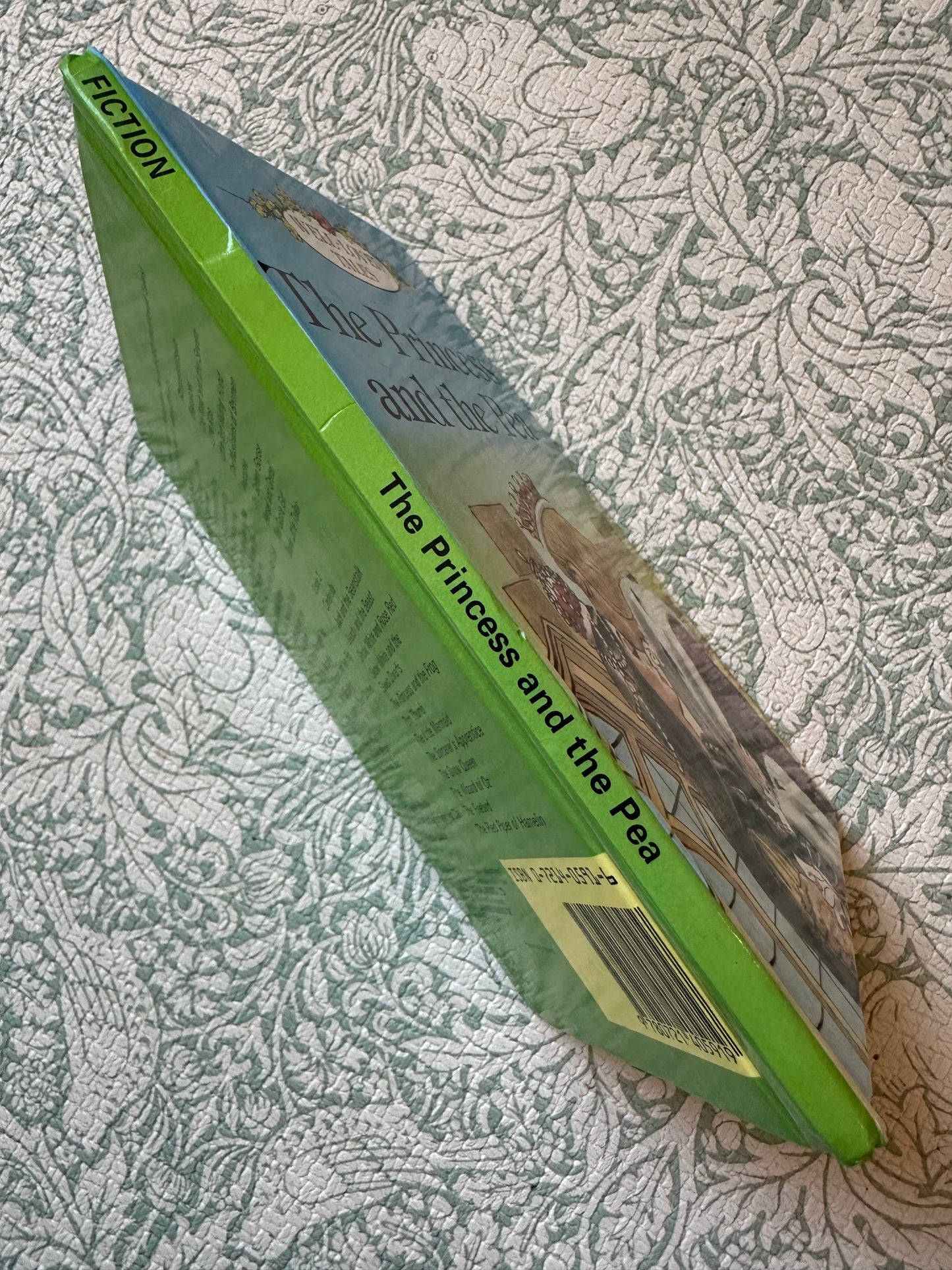 Vintage Ladybird ‘The Princess and the Pea’ book