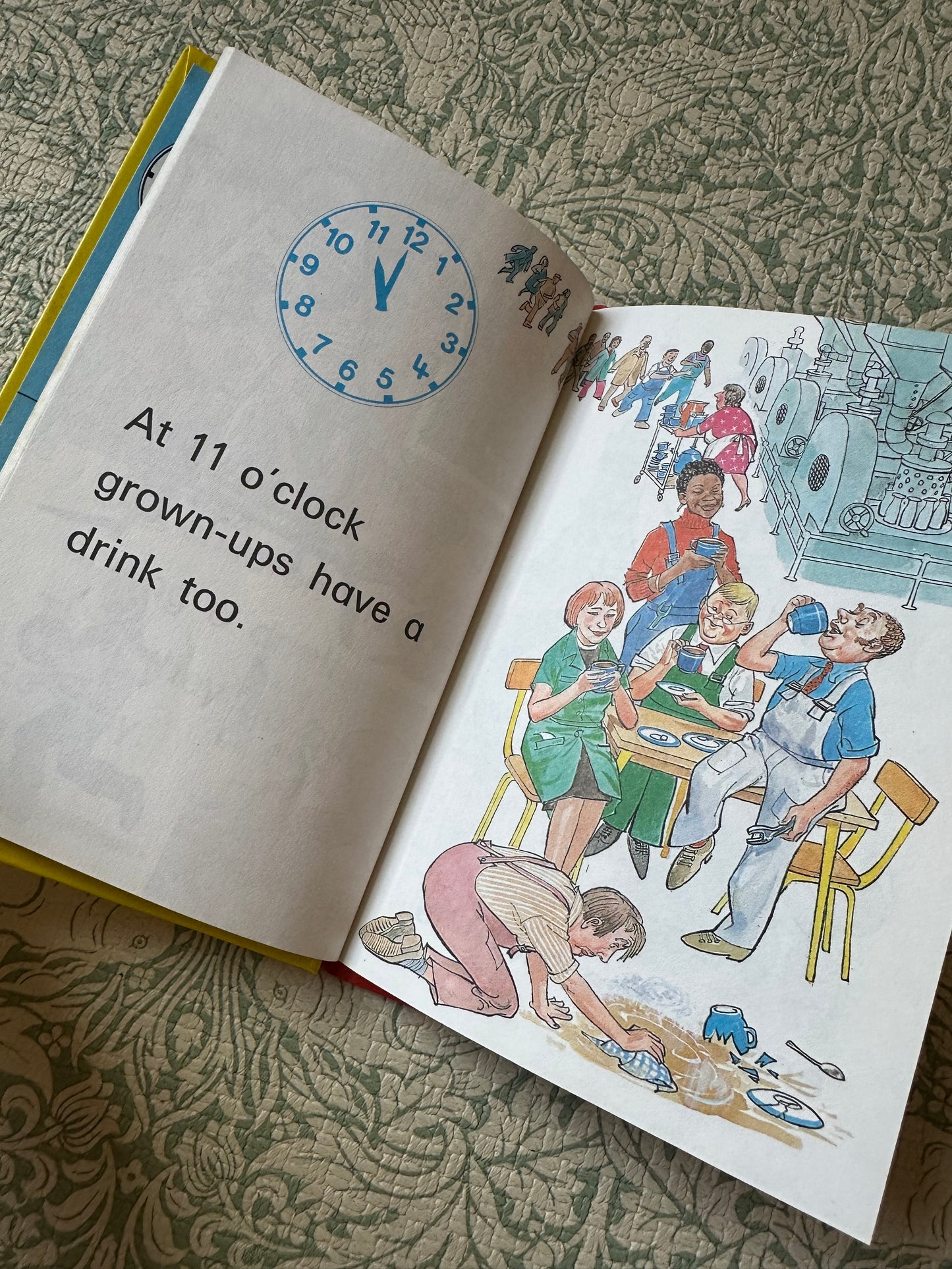 Vintage ‘Telling the time’ book