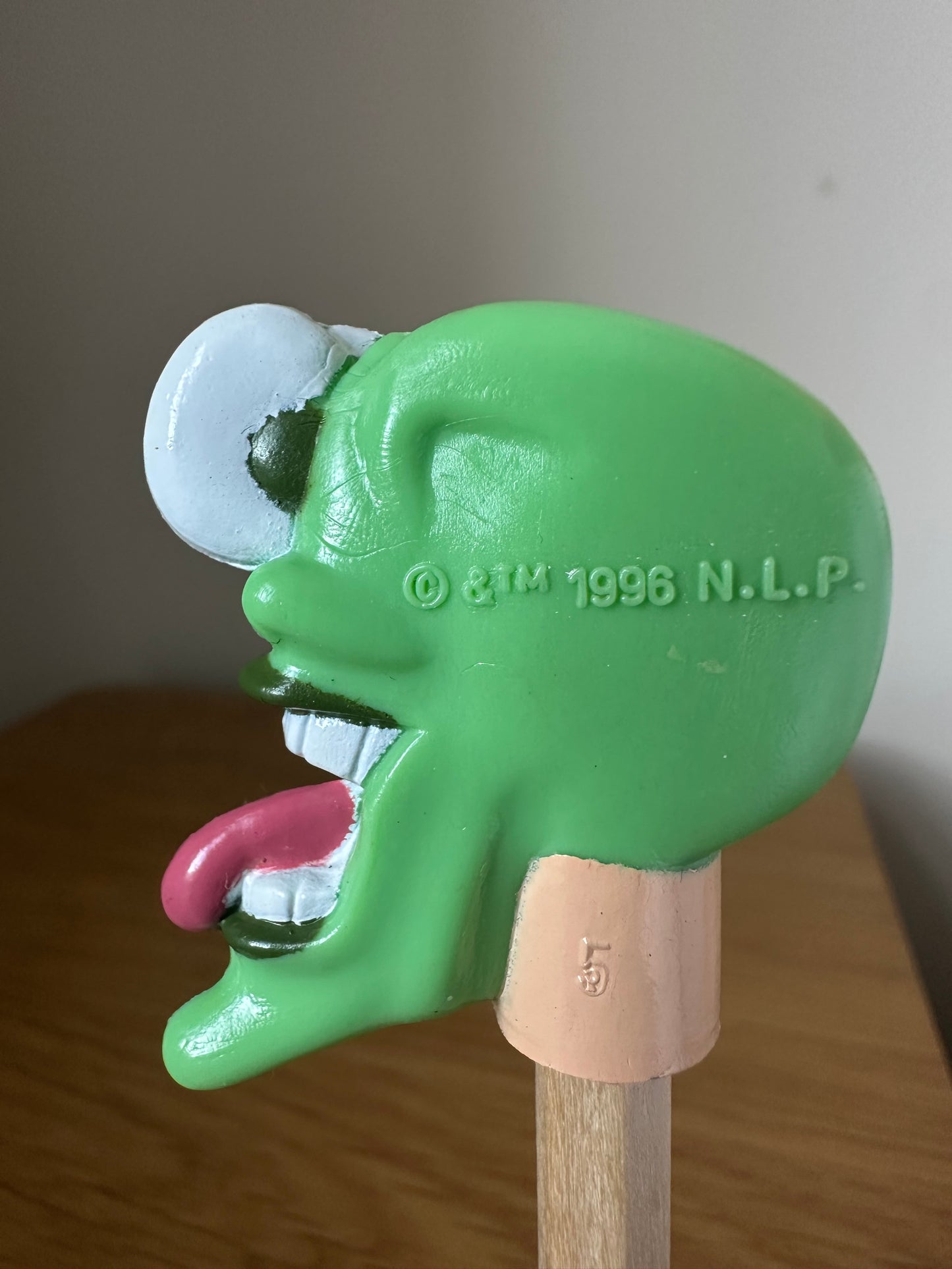 Vintage ‘The Mask’ pen topper