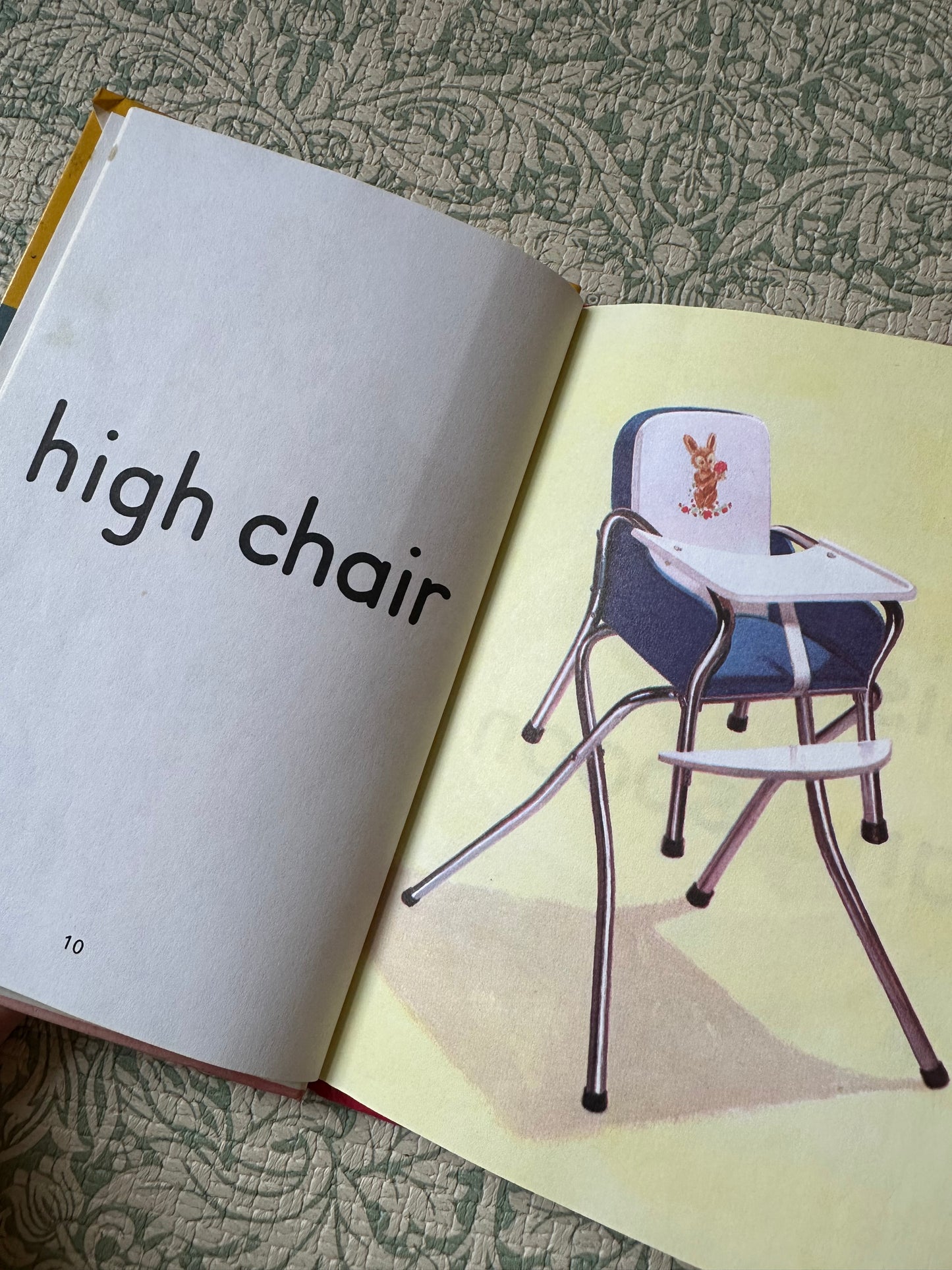 Vintage ‘Baby’s first book’