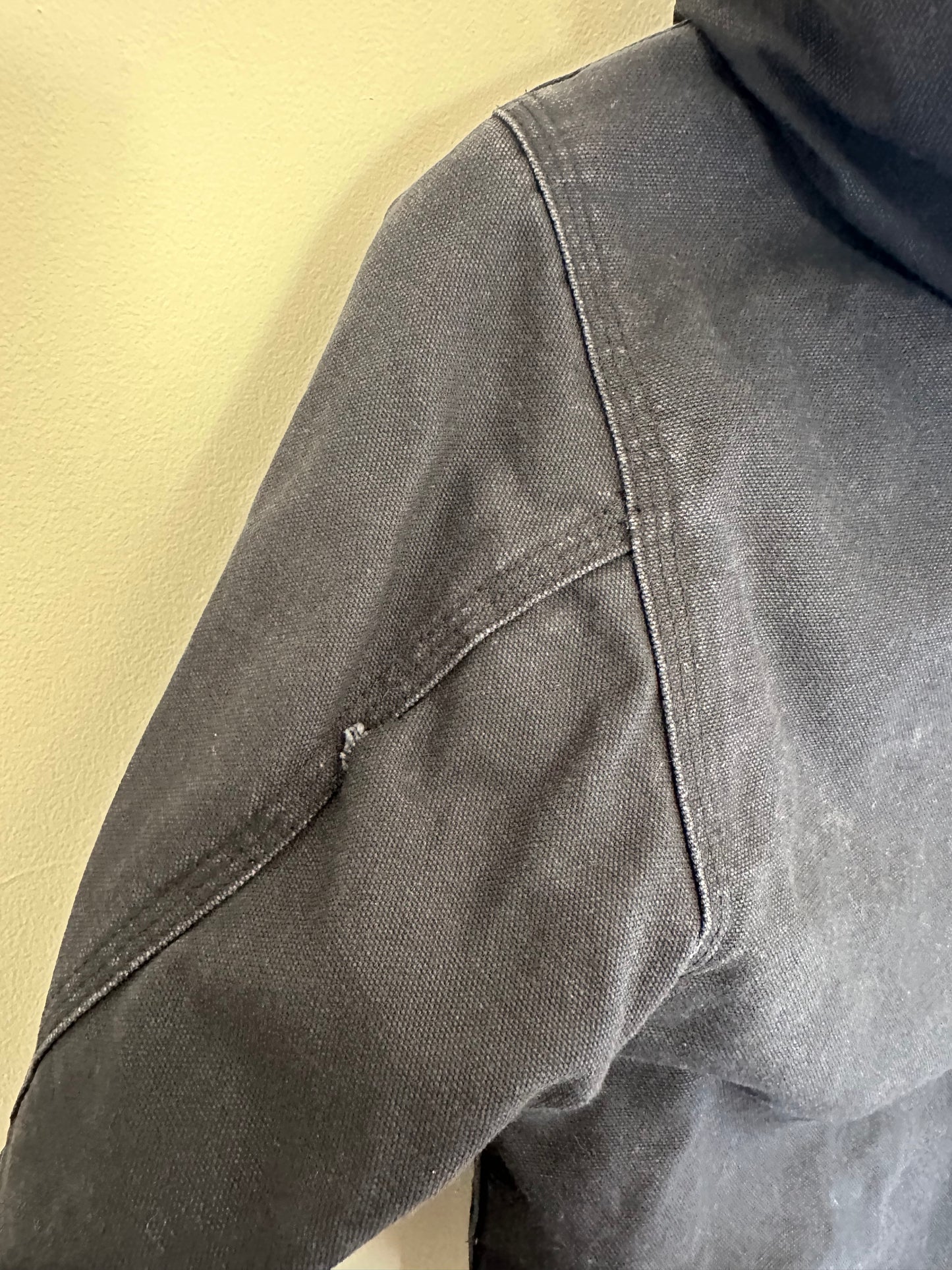 Carhartt Active jacket 7-8 years