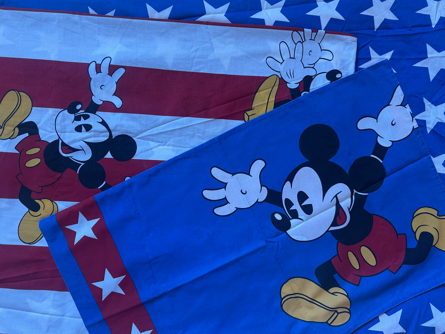 Vintage Mickey and Minnie bedding set