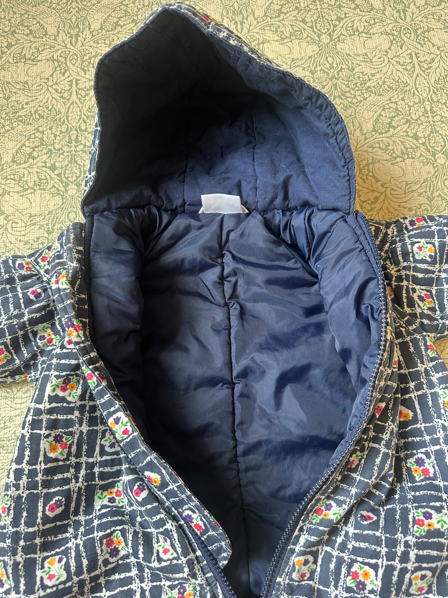 Vintage pram suit 0-3 months