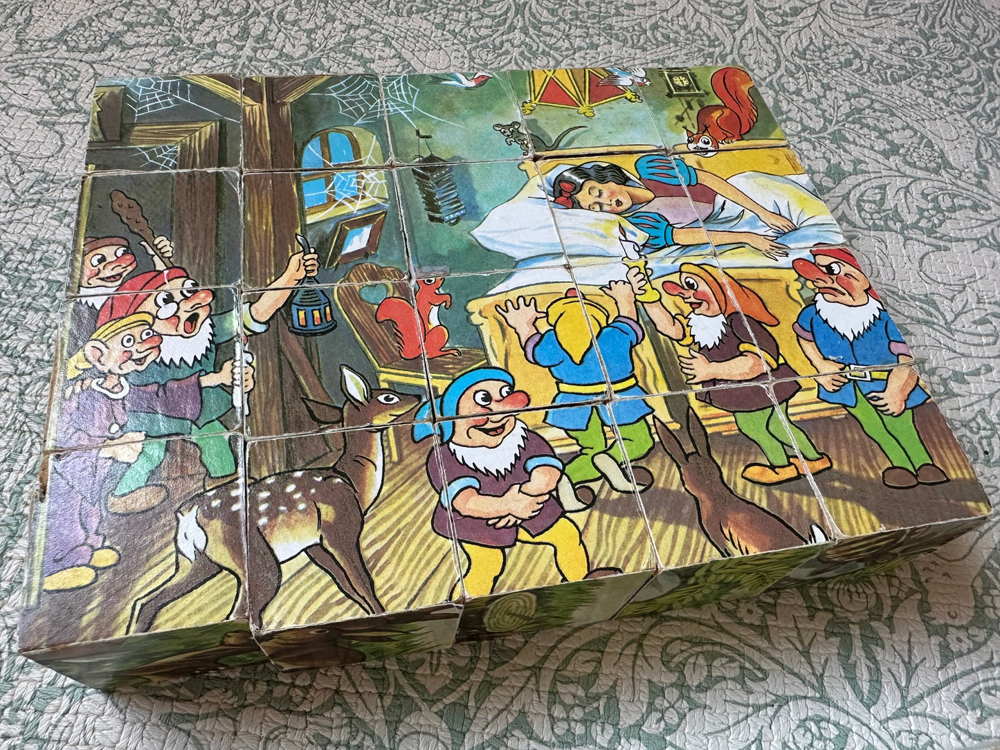 Vintage Snow White puzzle cubes