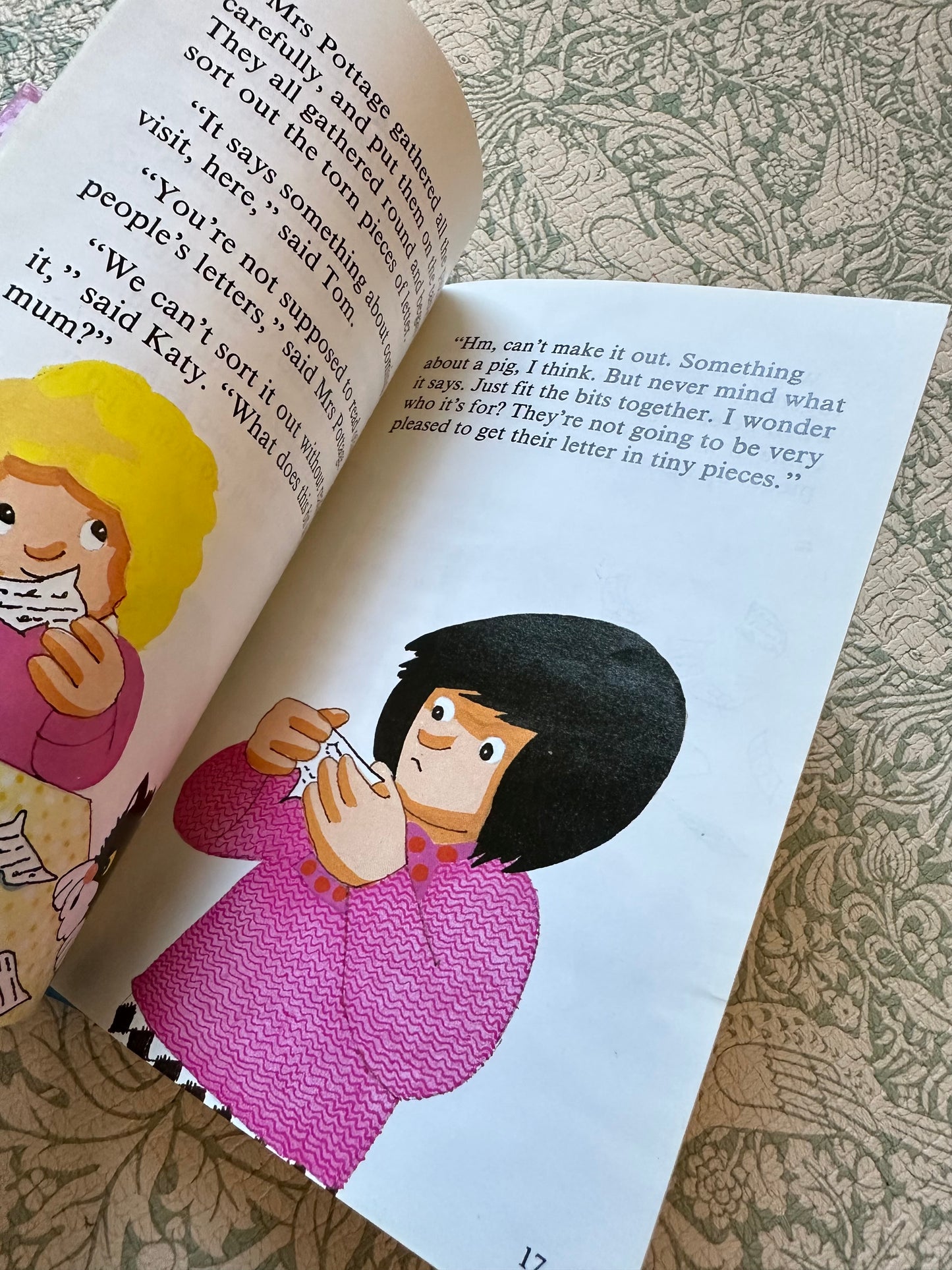 Vintage ‘Postman Pat and the Letter-Puzzle’ book