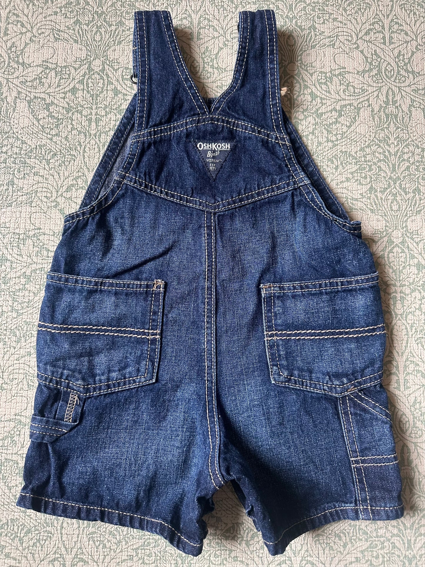 Oshkosh shortalls 18 months