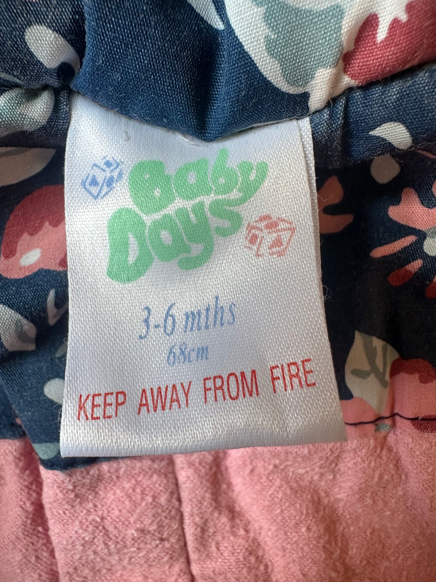 Vintage pram suit 3-6 months