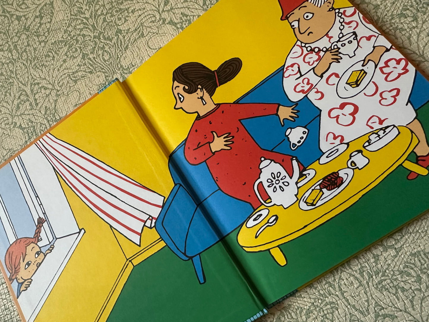 Pippi Fixes Everything book