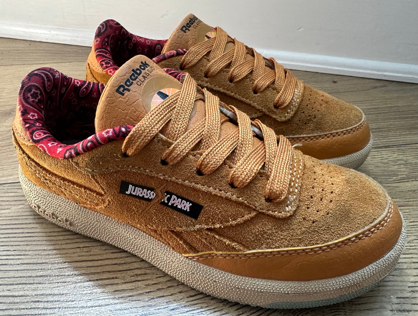 Reebok x Jurassic Park trainers UK 11 (kids)