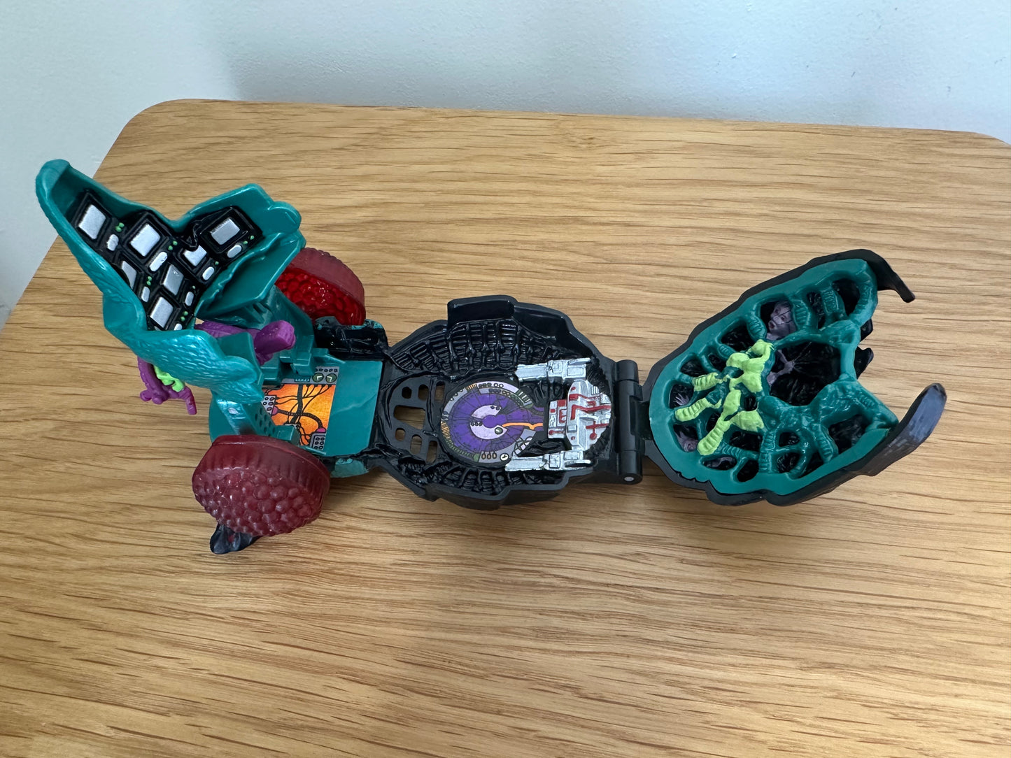 Vintage Mighty Max Doom Zone Squishes the fly