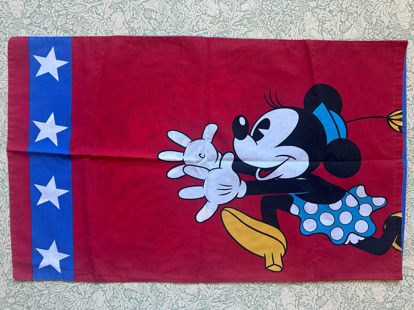 Vintage Mickey and Minnie bedding set