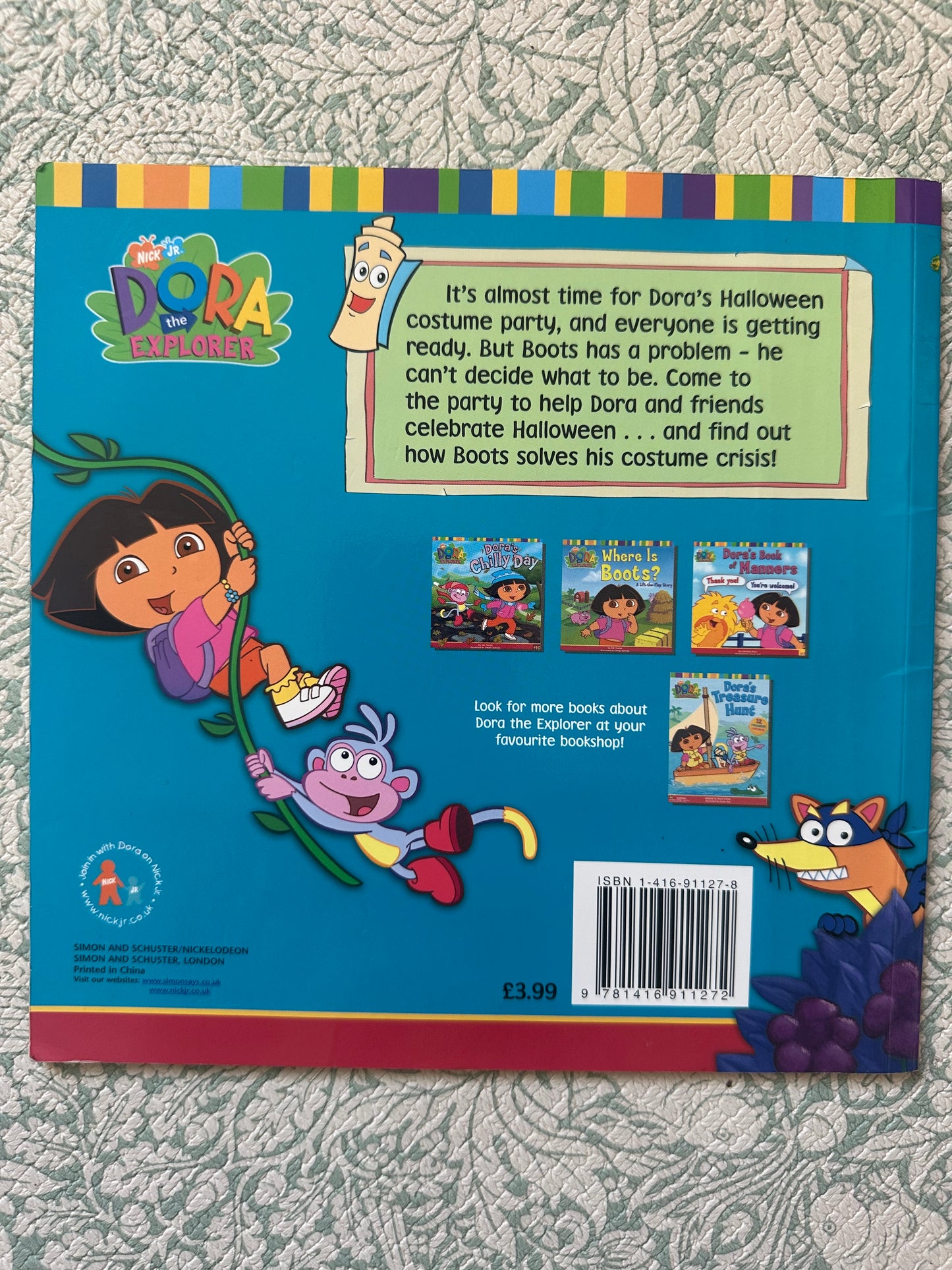 ‘Dora’s Costume Party’ book