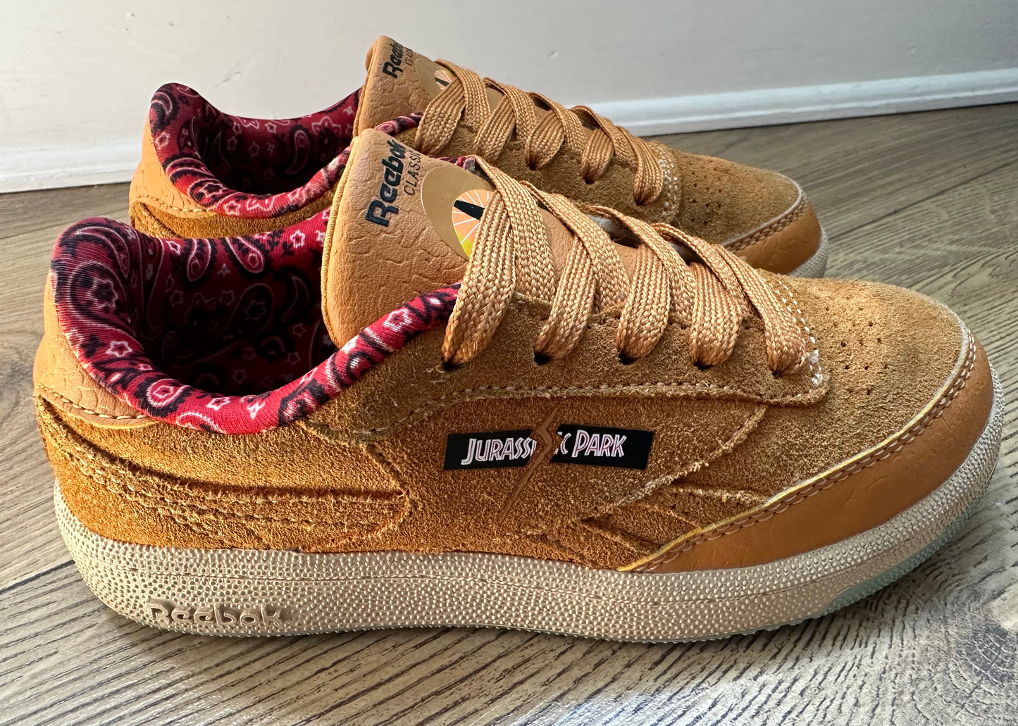 Reebok x Jurassic Park trainers UK 11 (kids)