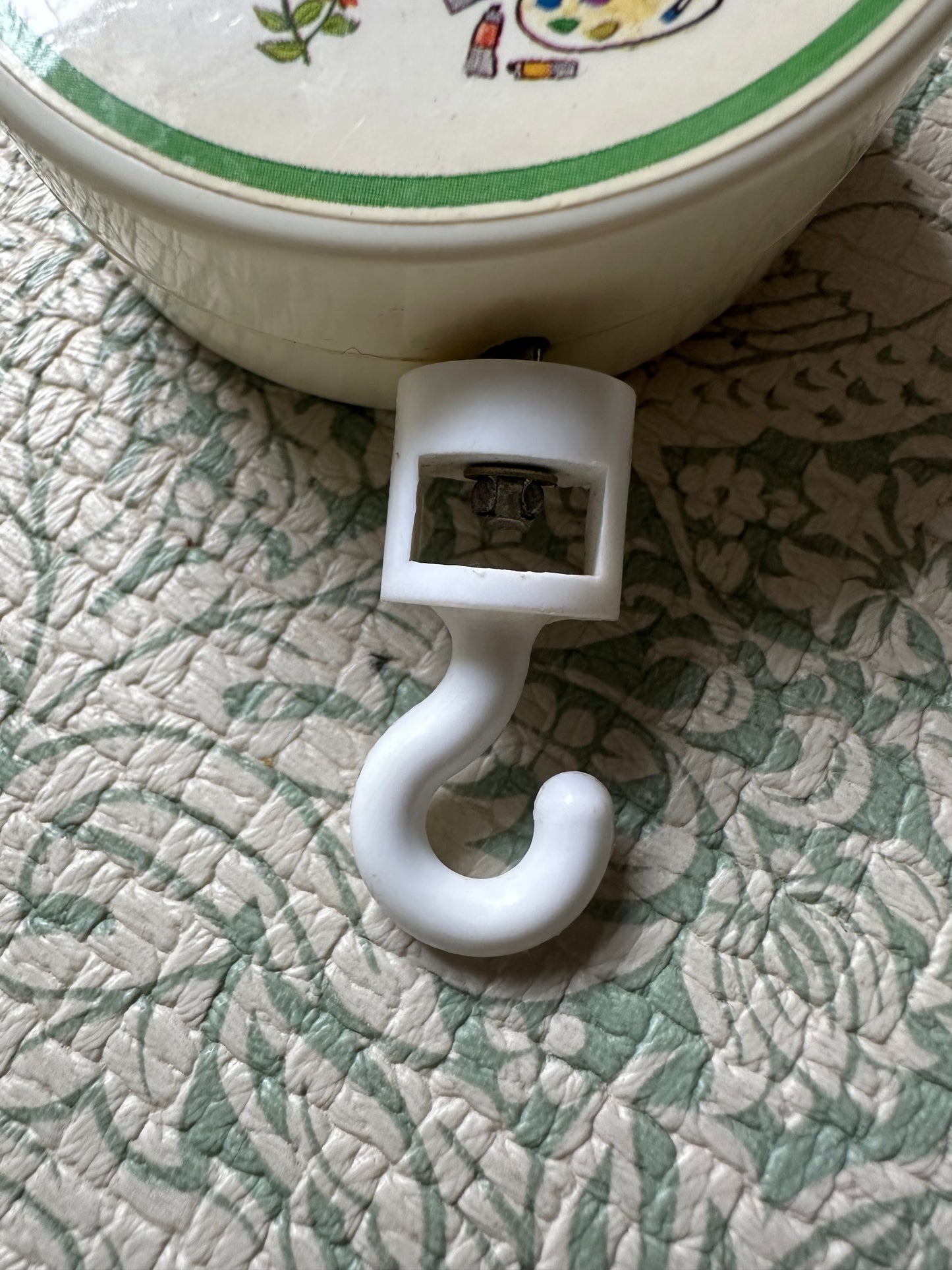 Vintage musical hook