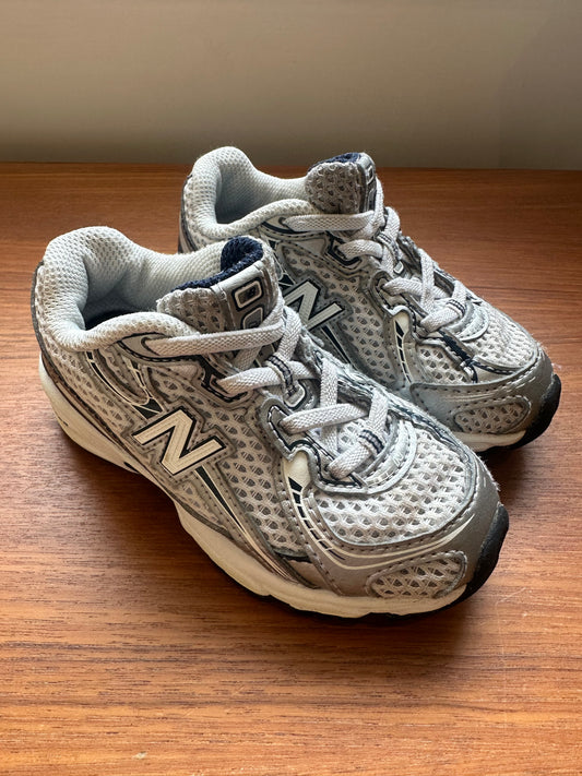 New Balance 740 Uk 7