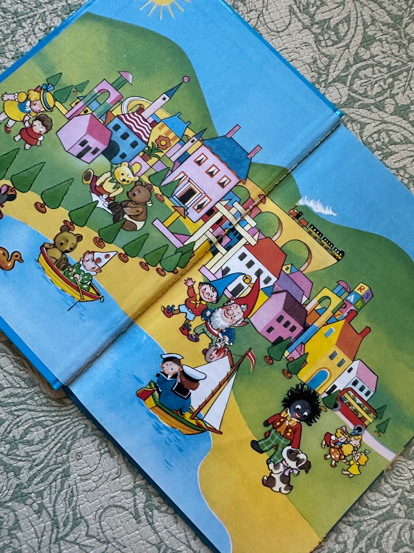 Vintage ‘Hurrah For Little Noddy’ book