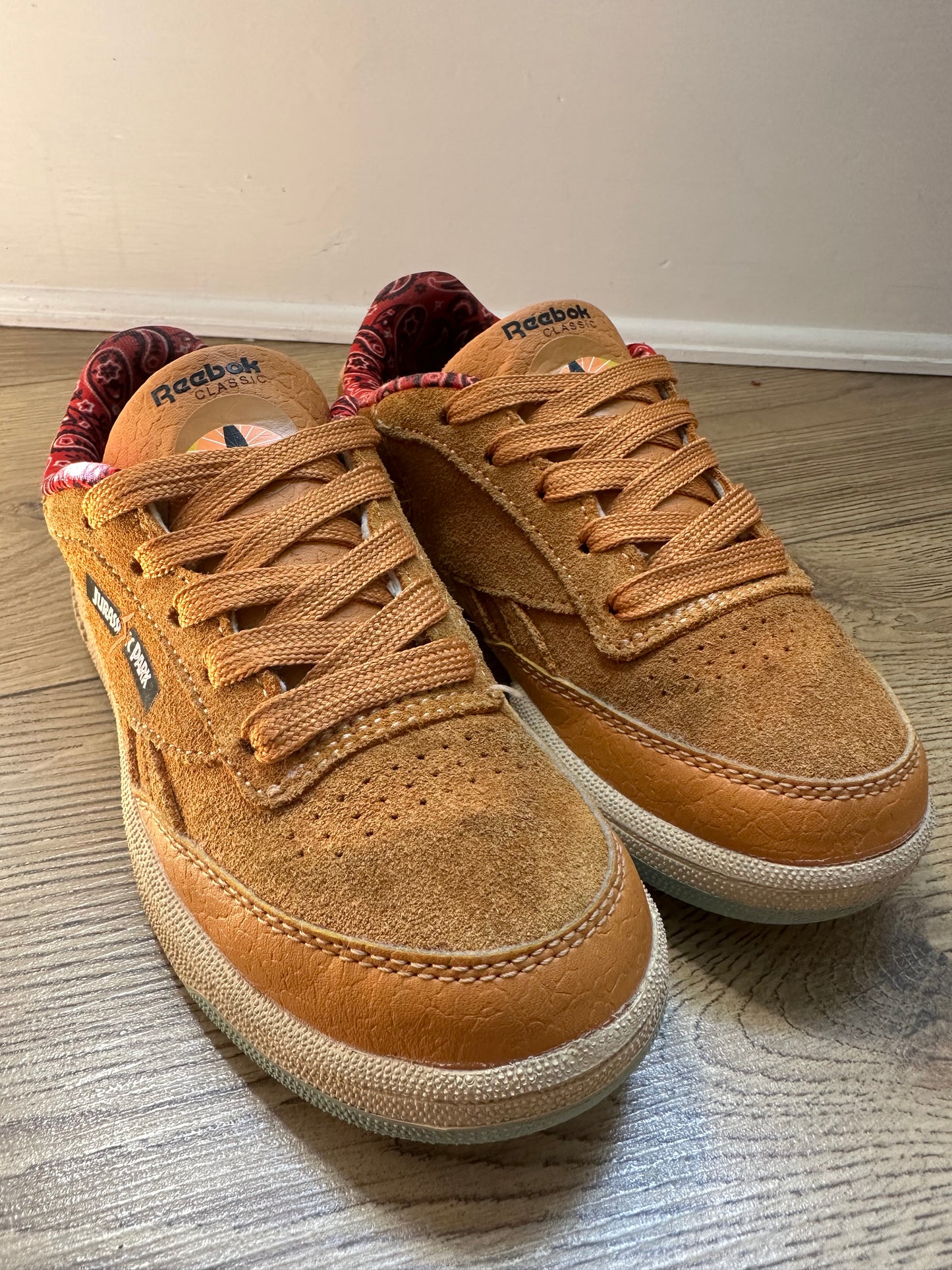 Reebok x Jurassic Park trainers UK 11 (kids)