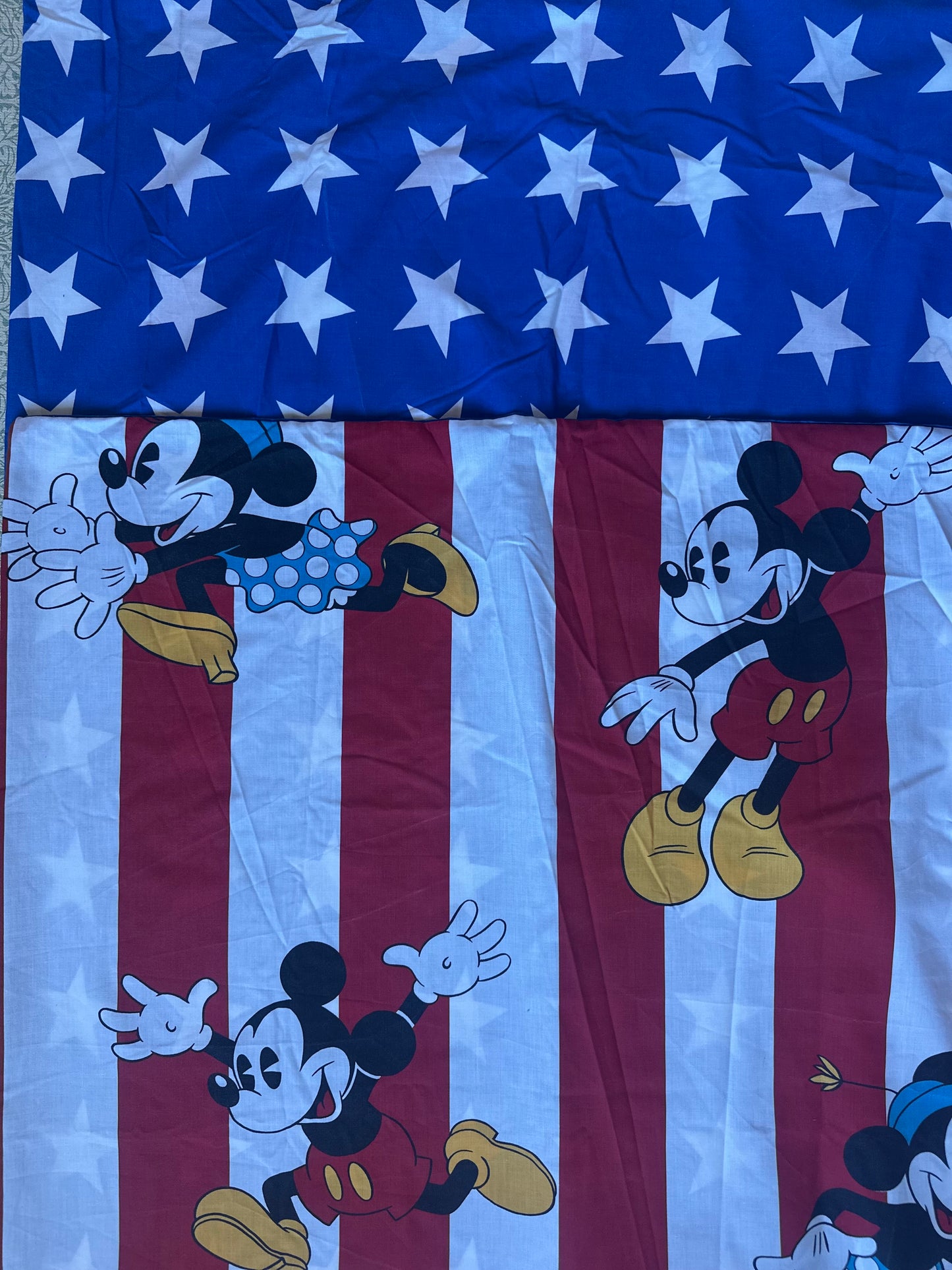 Vintage Mickey and Minnie bedding set