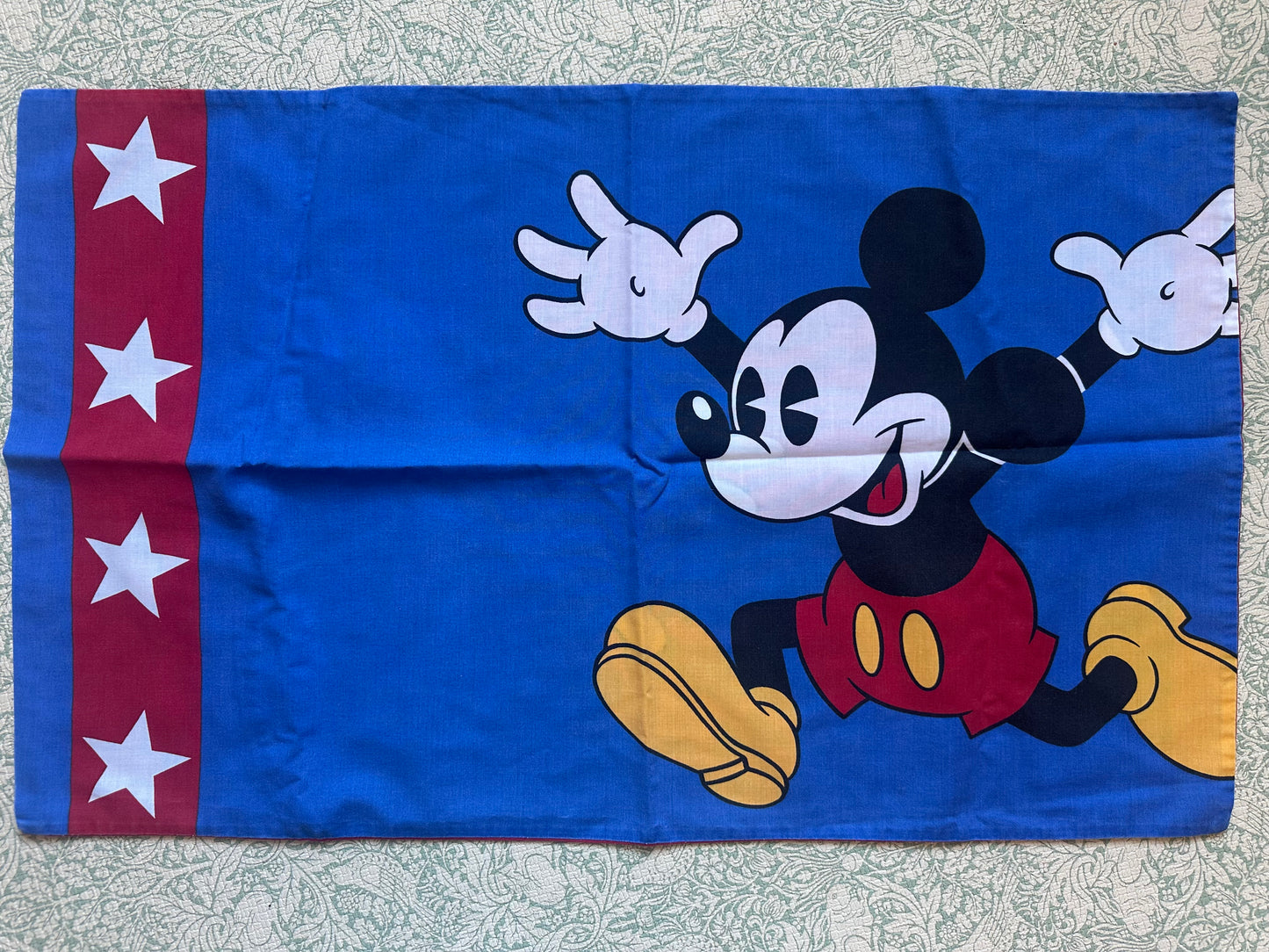 Vintage Mickey and Minnie bedding set