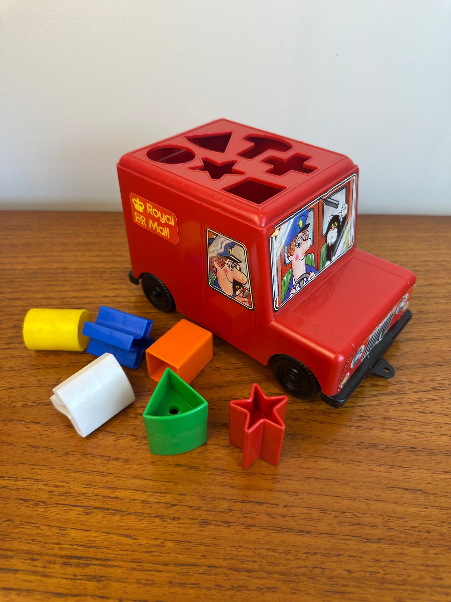 Postman Pat shape sorter
