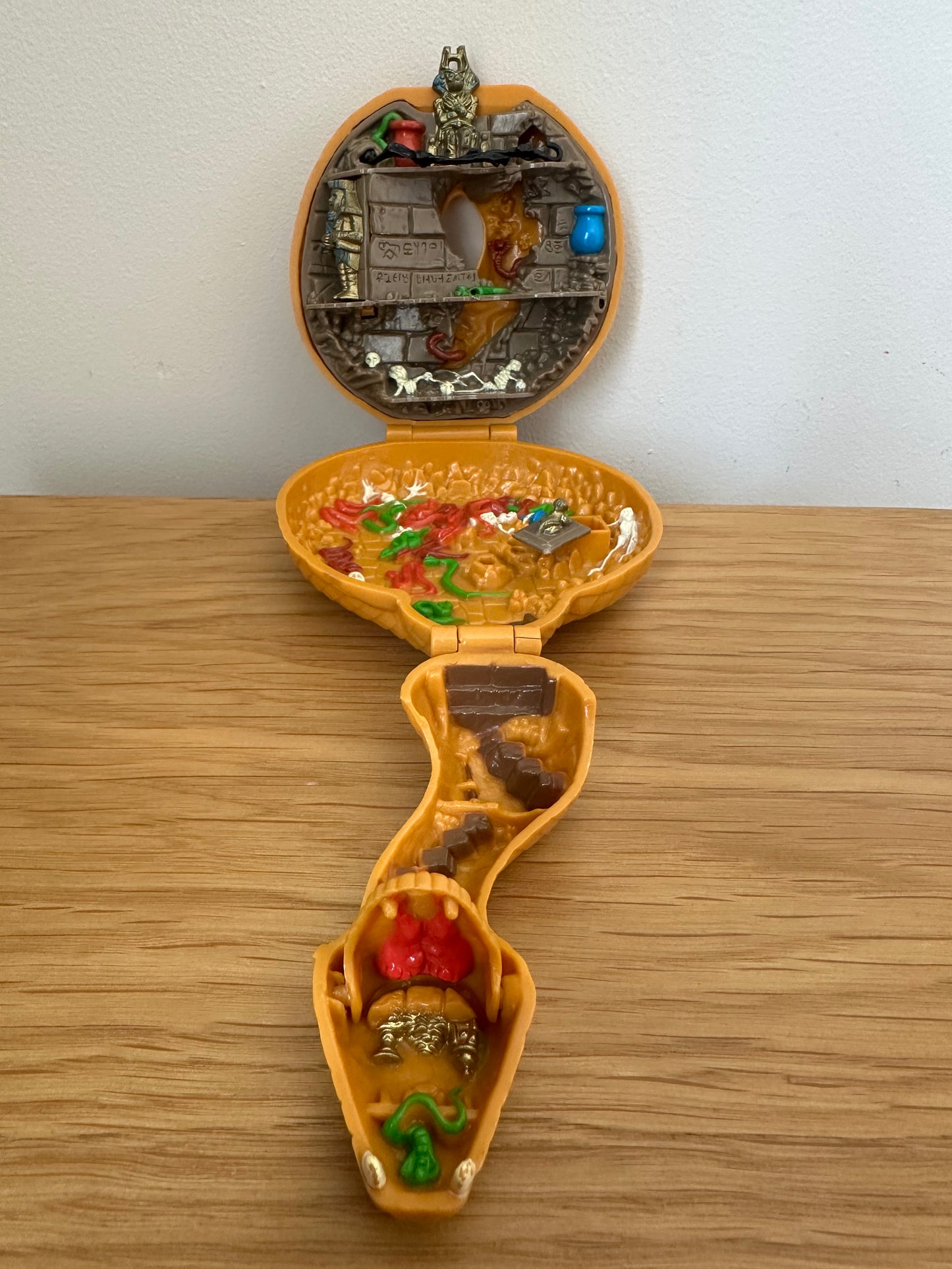 Vintage Mighty Max Doom Zone Temple of Venom snake