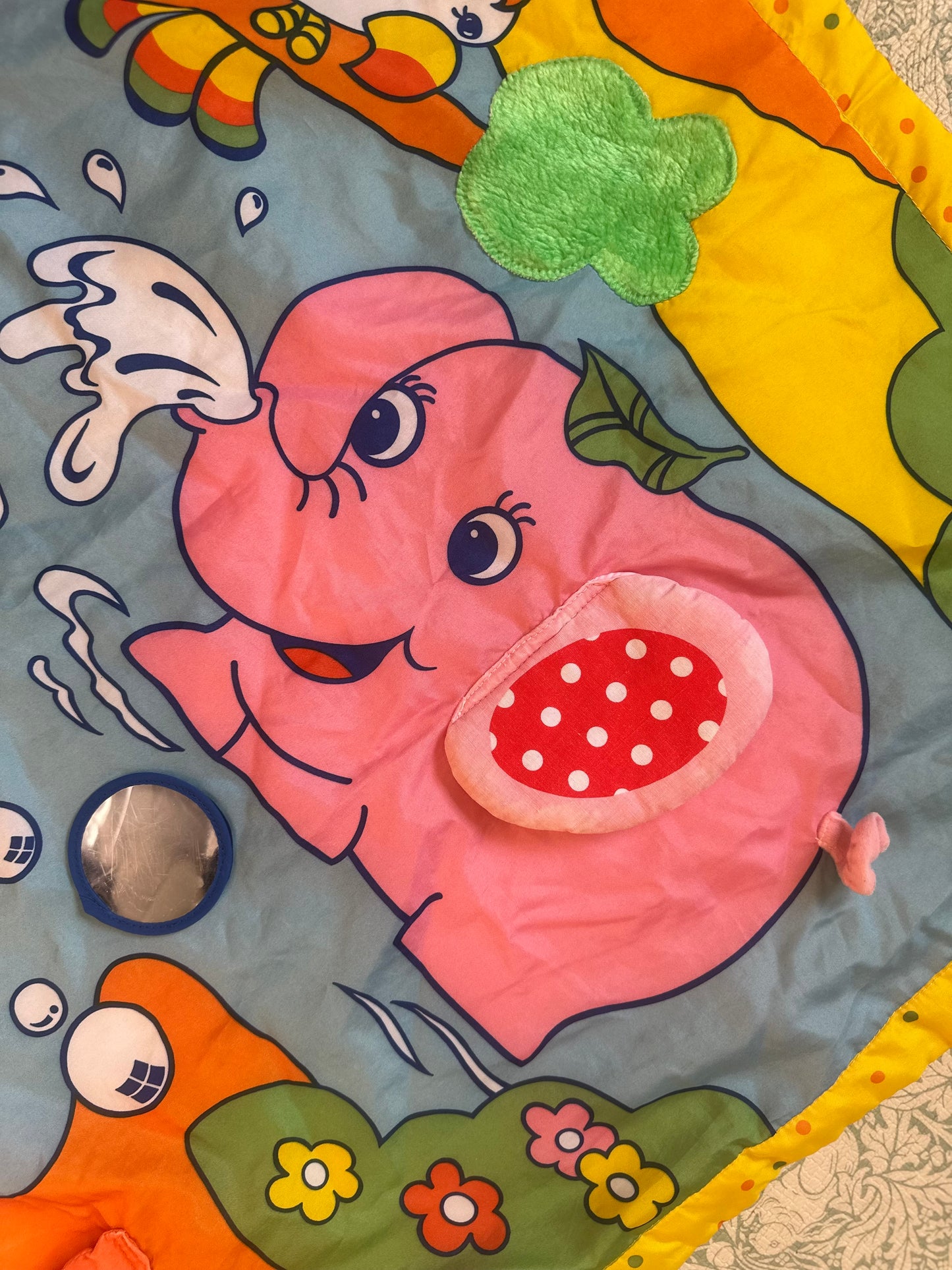 Vintage play mat