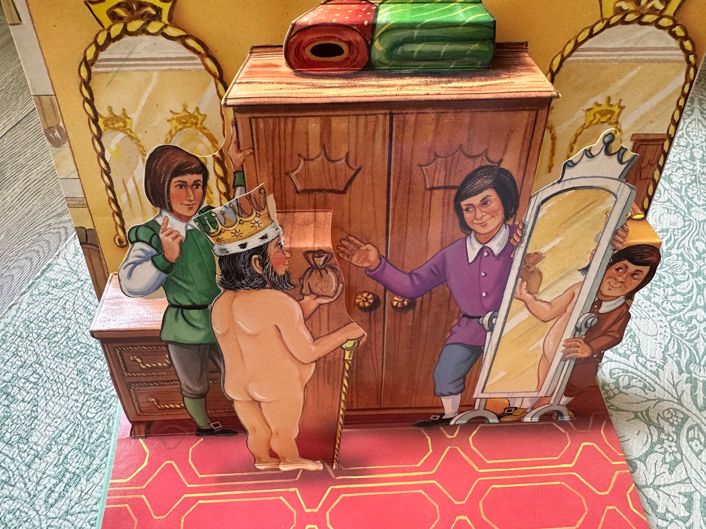 Vintage ‘The Emperor’s New Clothes’ pop up book