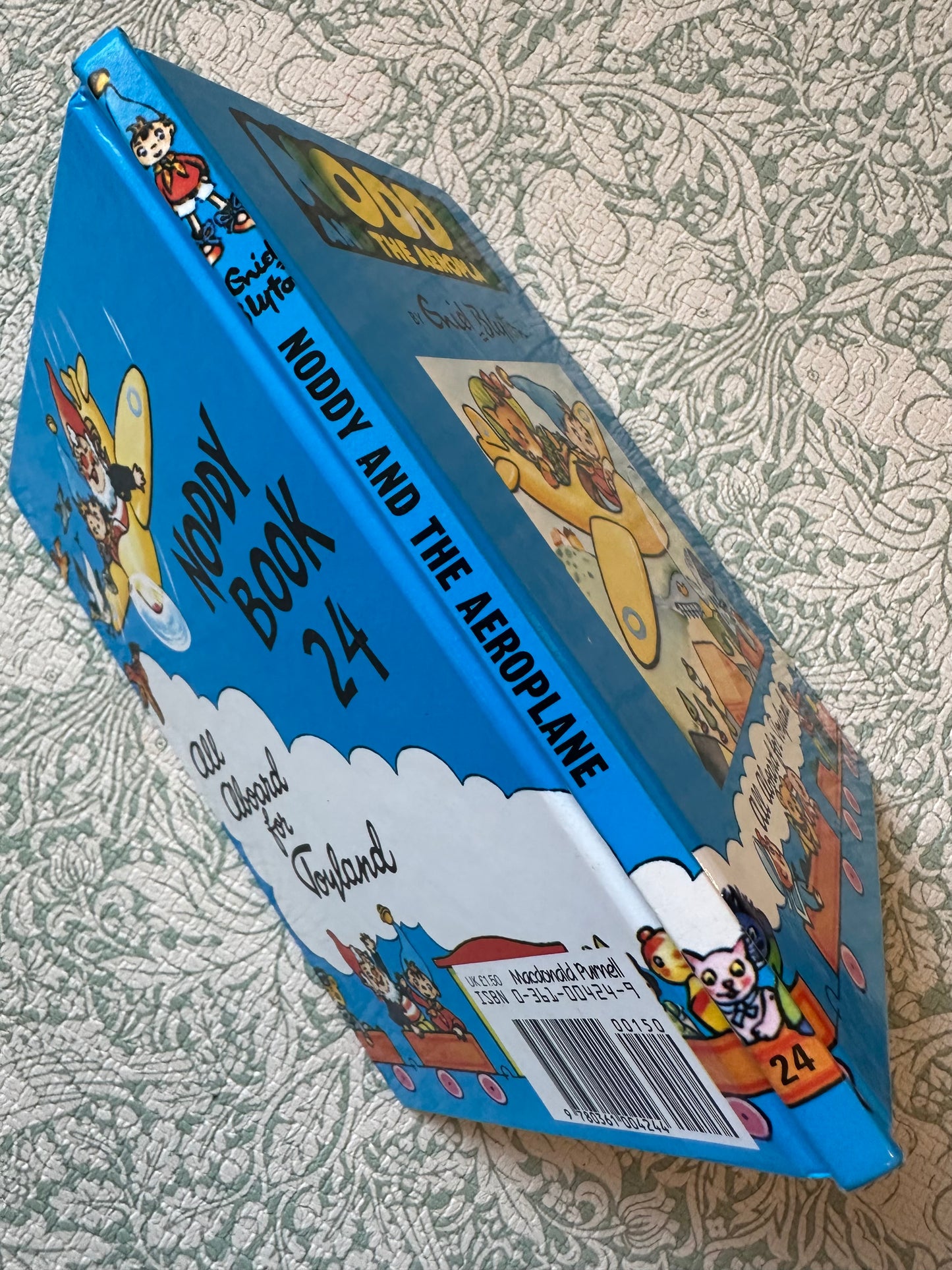 Vintage ‘Noddy and the Aeroplane’ book