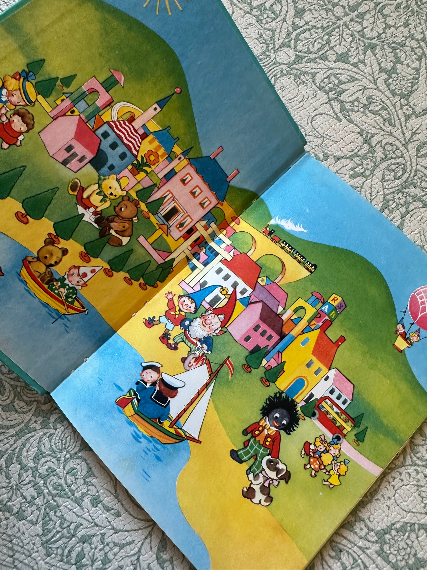 Vintage ‘Cheer Up, Little Noddy!’ Book