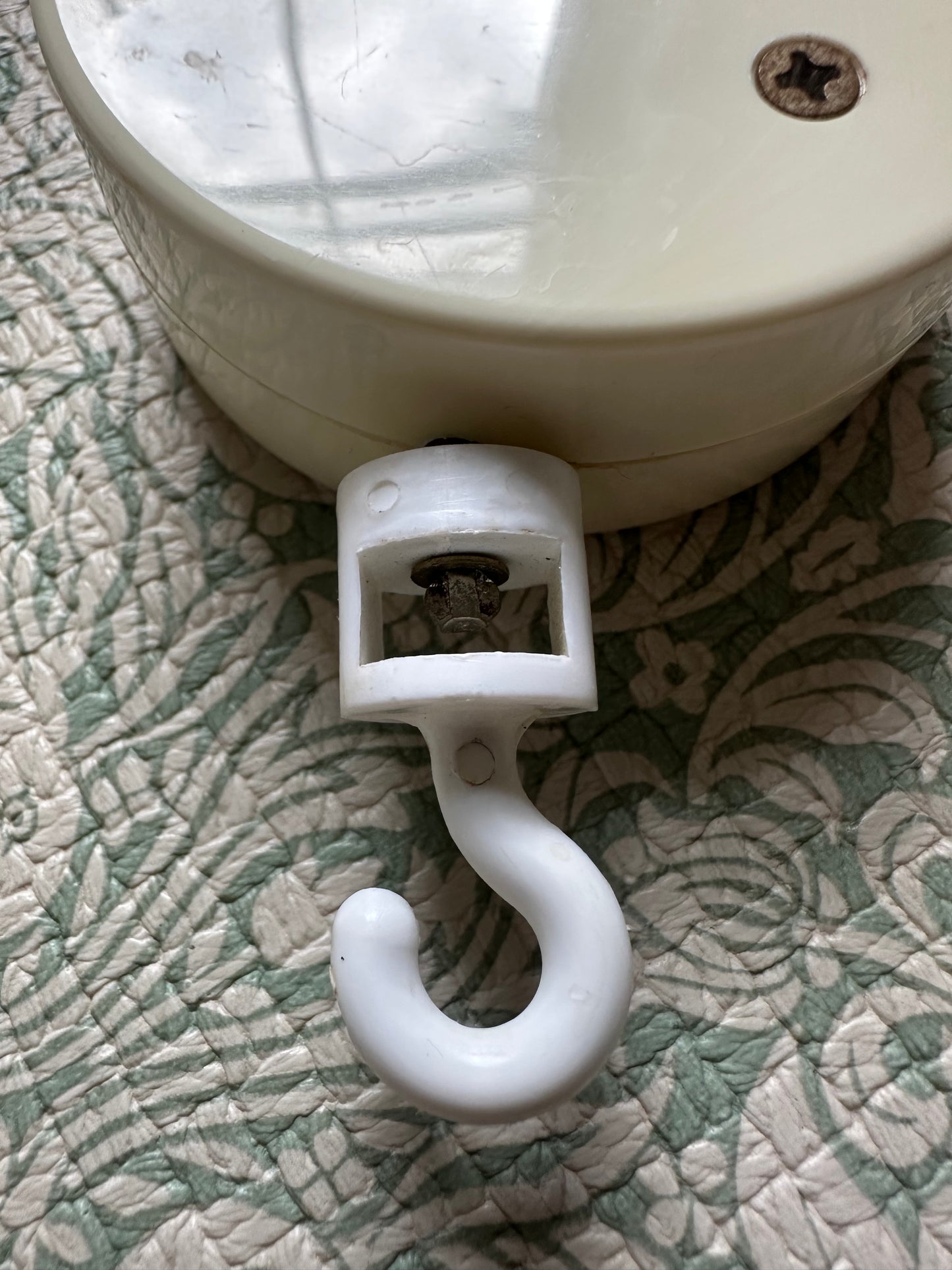 Vintage musical hook