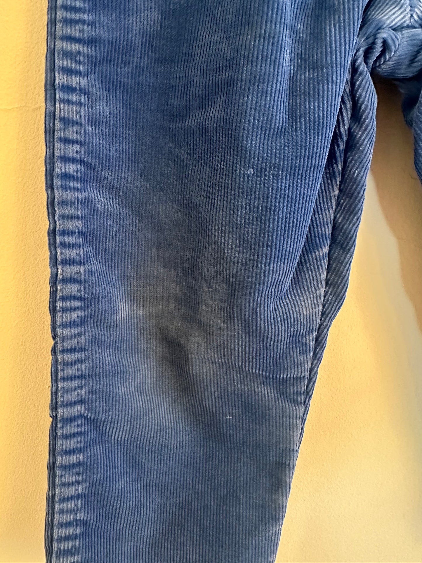 Vintage Oshkosh trousers 2 years