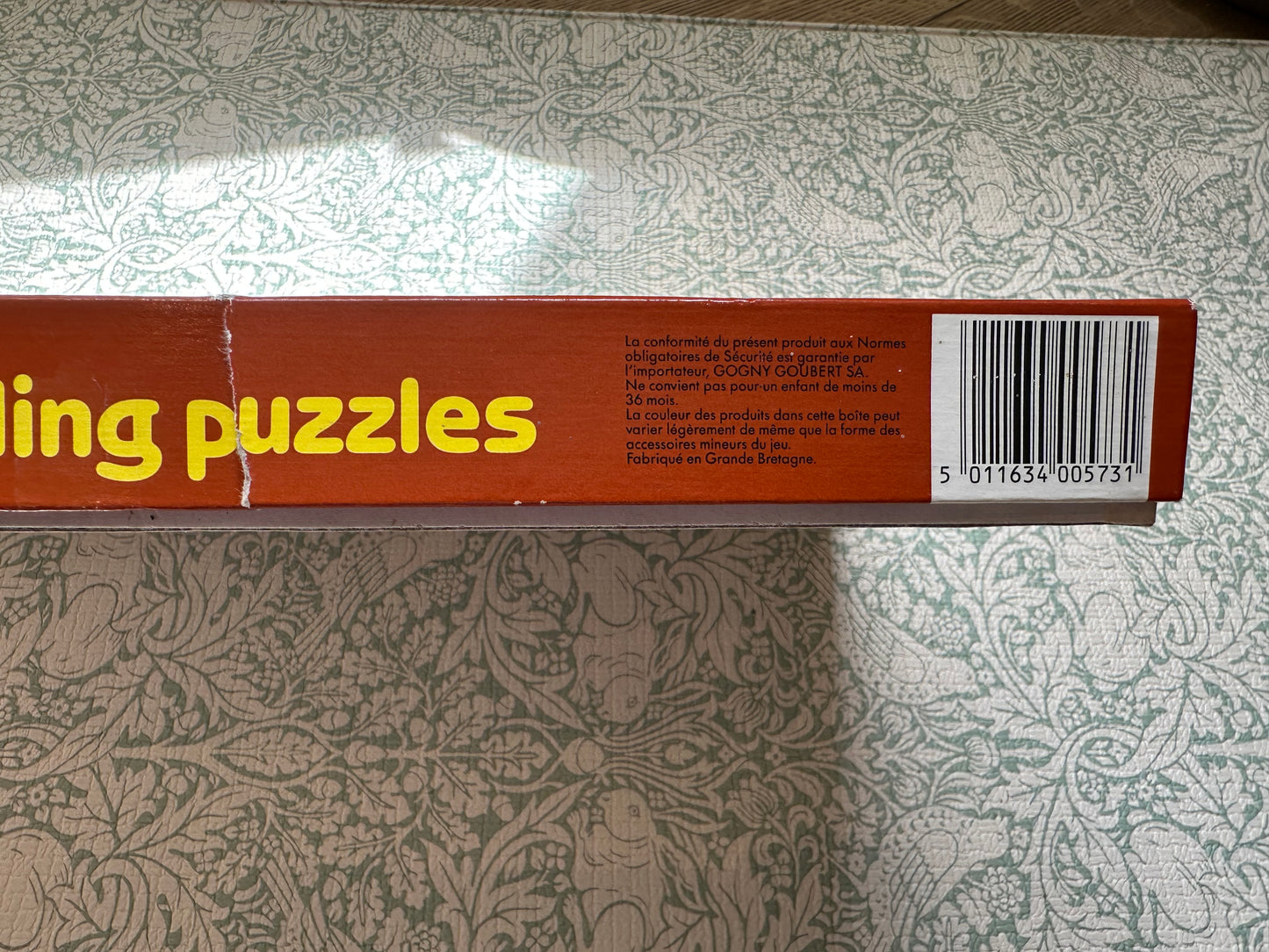 Vintage spelling puzzle