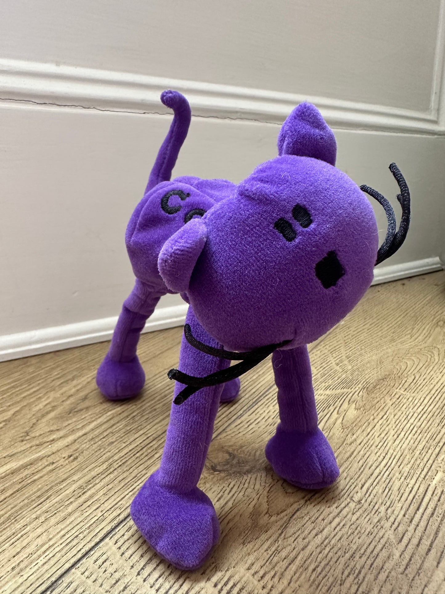 Vintage Bang on the Door cat