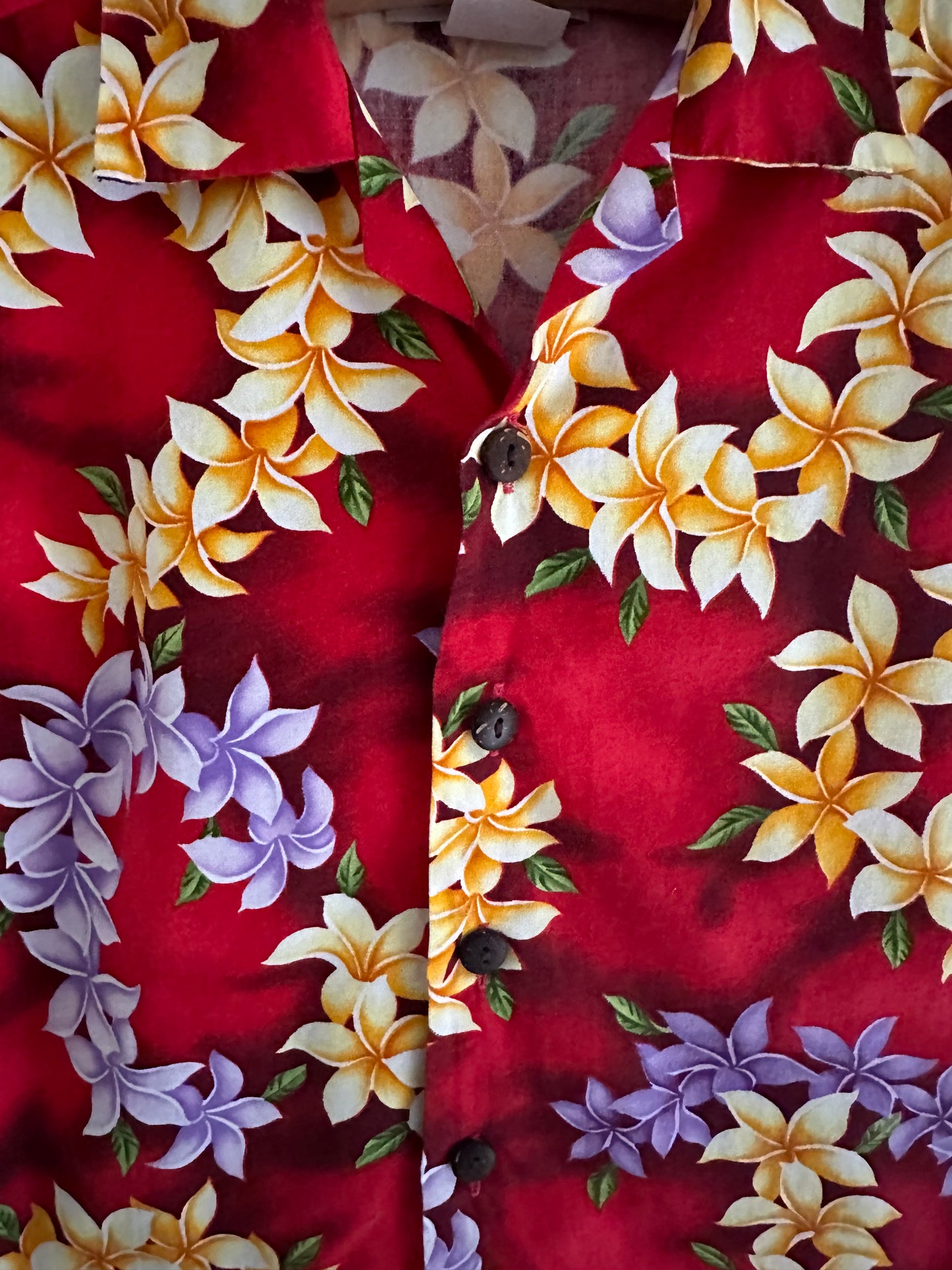 Vintage Hawaiian shirt 2 years