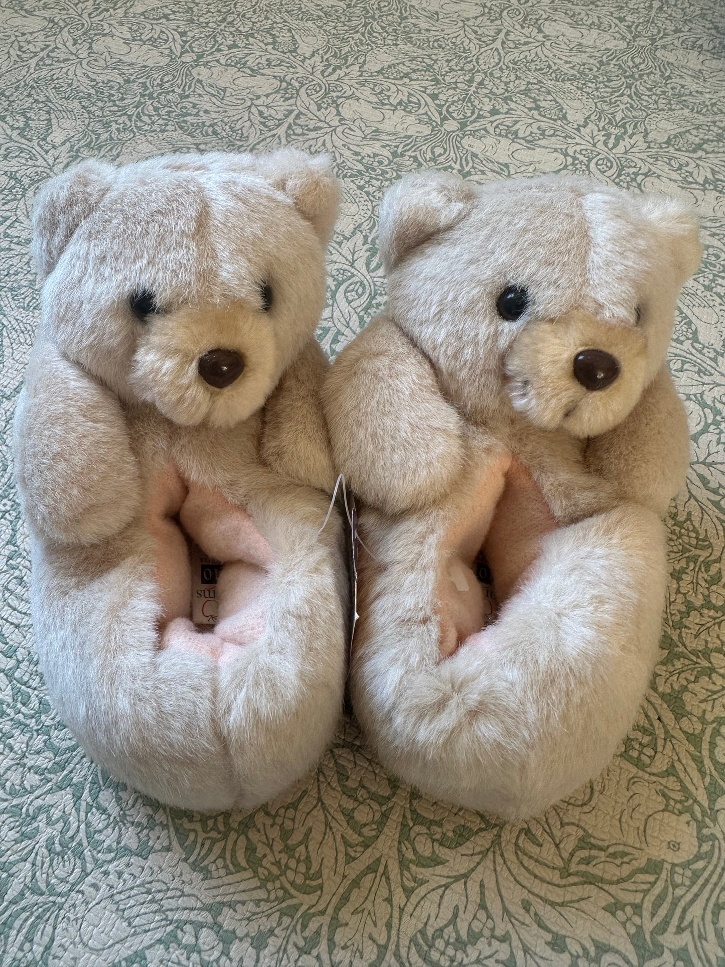Vintage Adam’s Kids teddy slippers UK 9-10