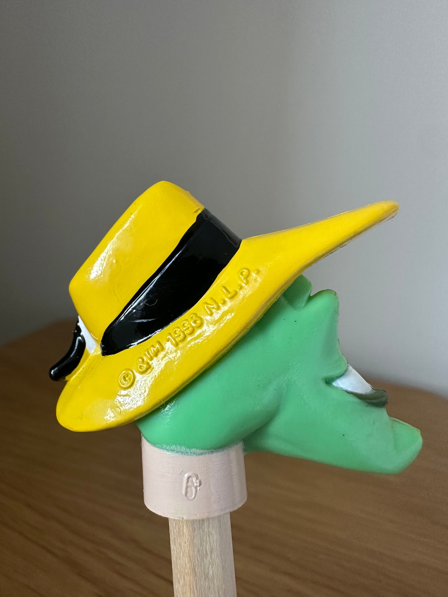 Vintage ‘The Mask’ Kellogg pen topper