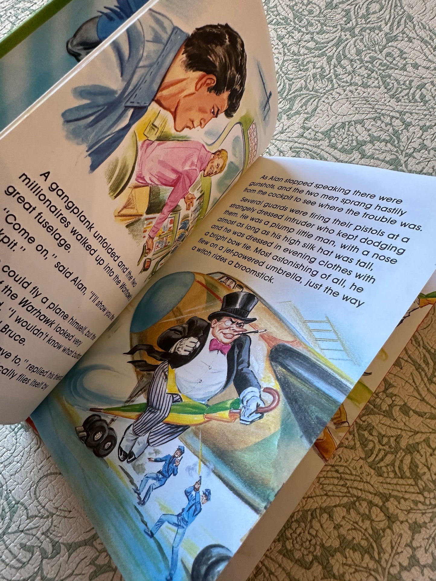 Vintage Ladybird Batman ‘The Warhawk’ book