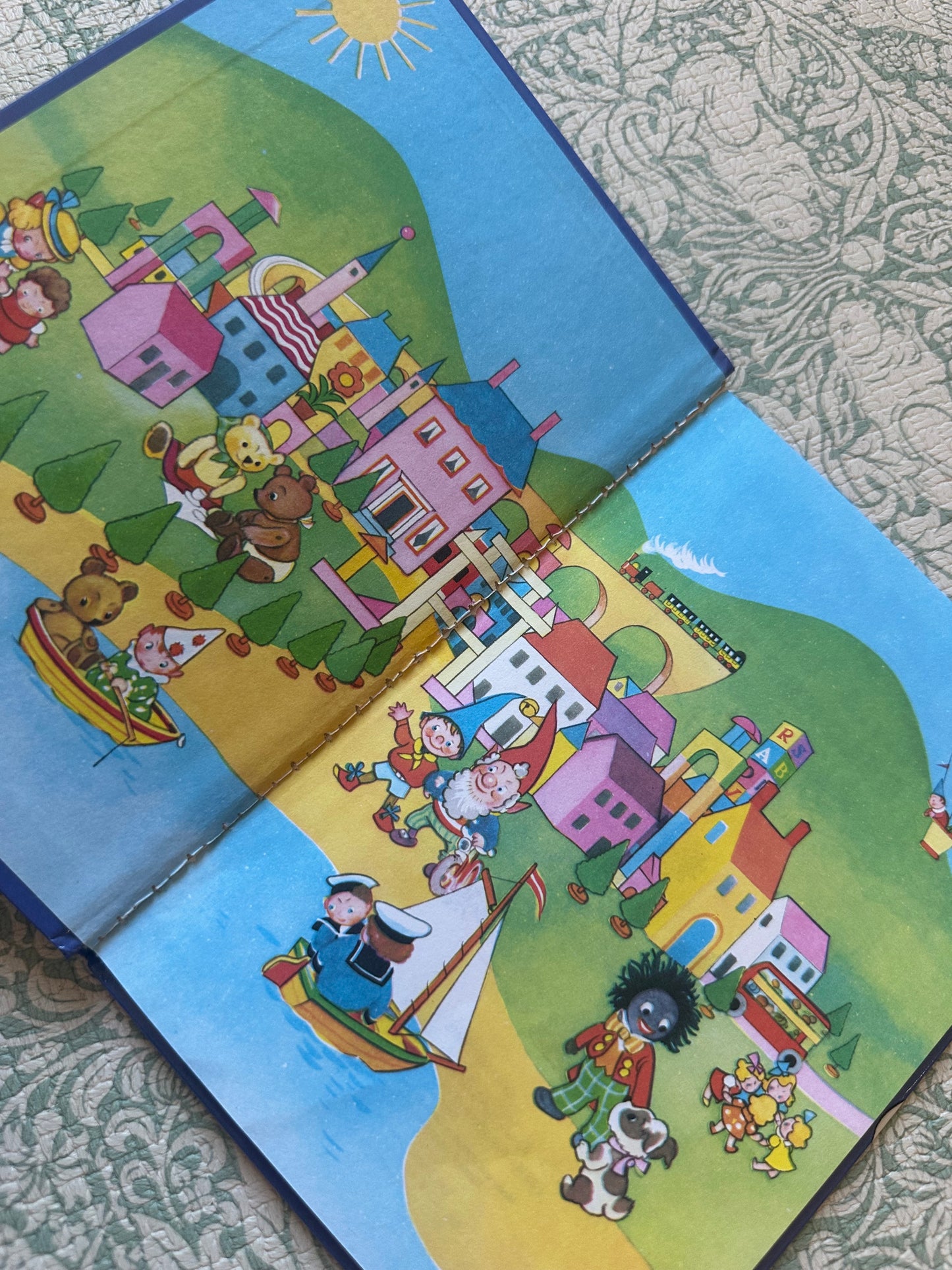 Vintage ‘Noddy and the Bunkey’ book