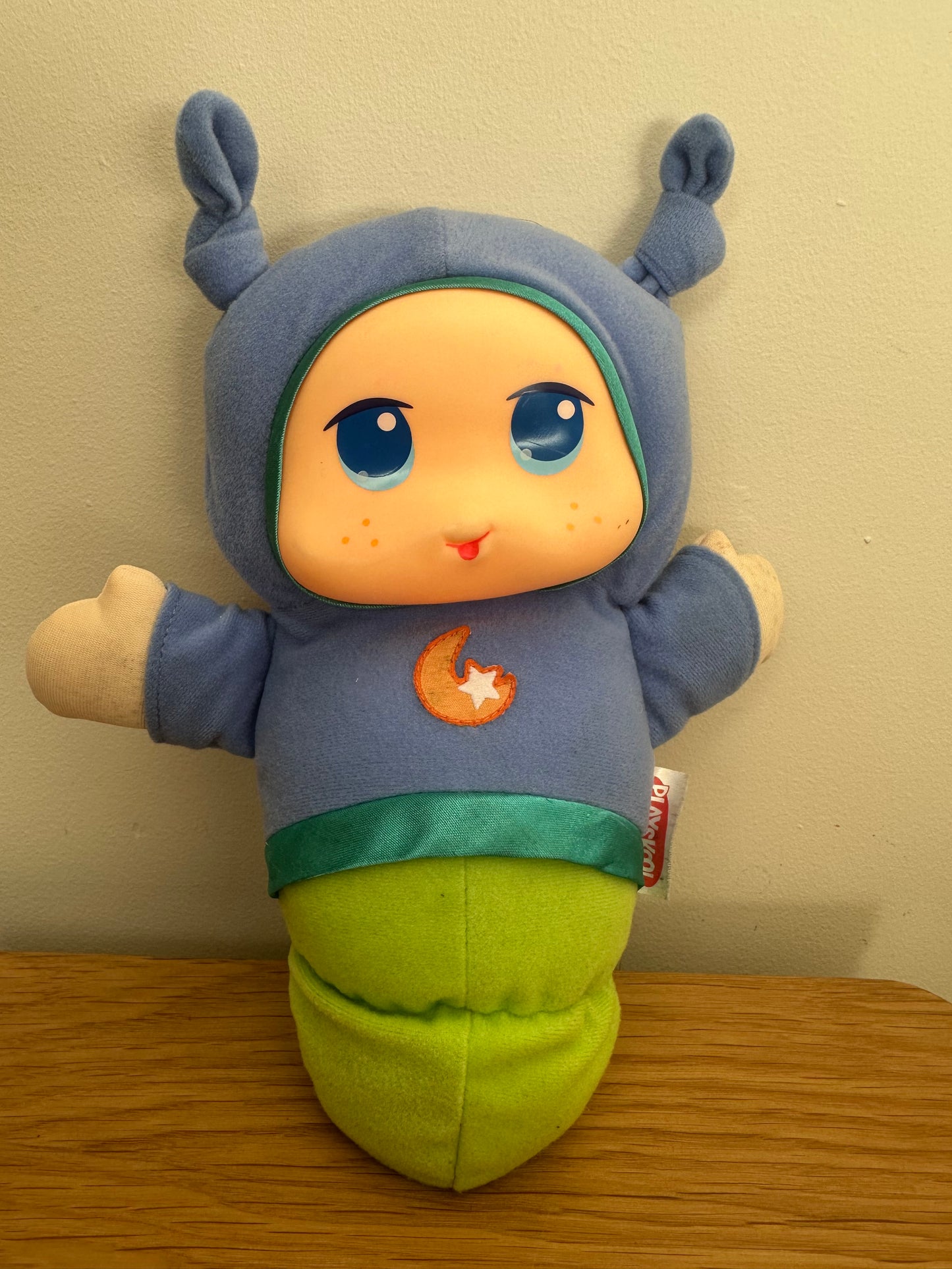 Hasbro Playskool gloworm toy