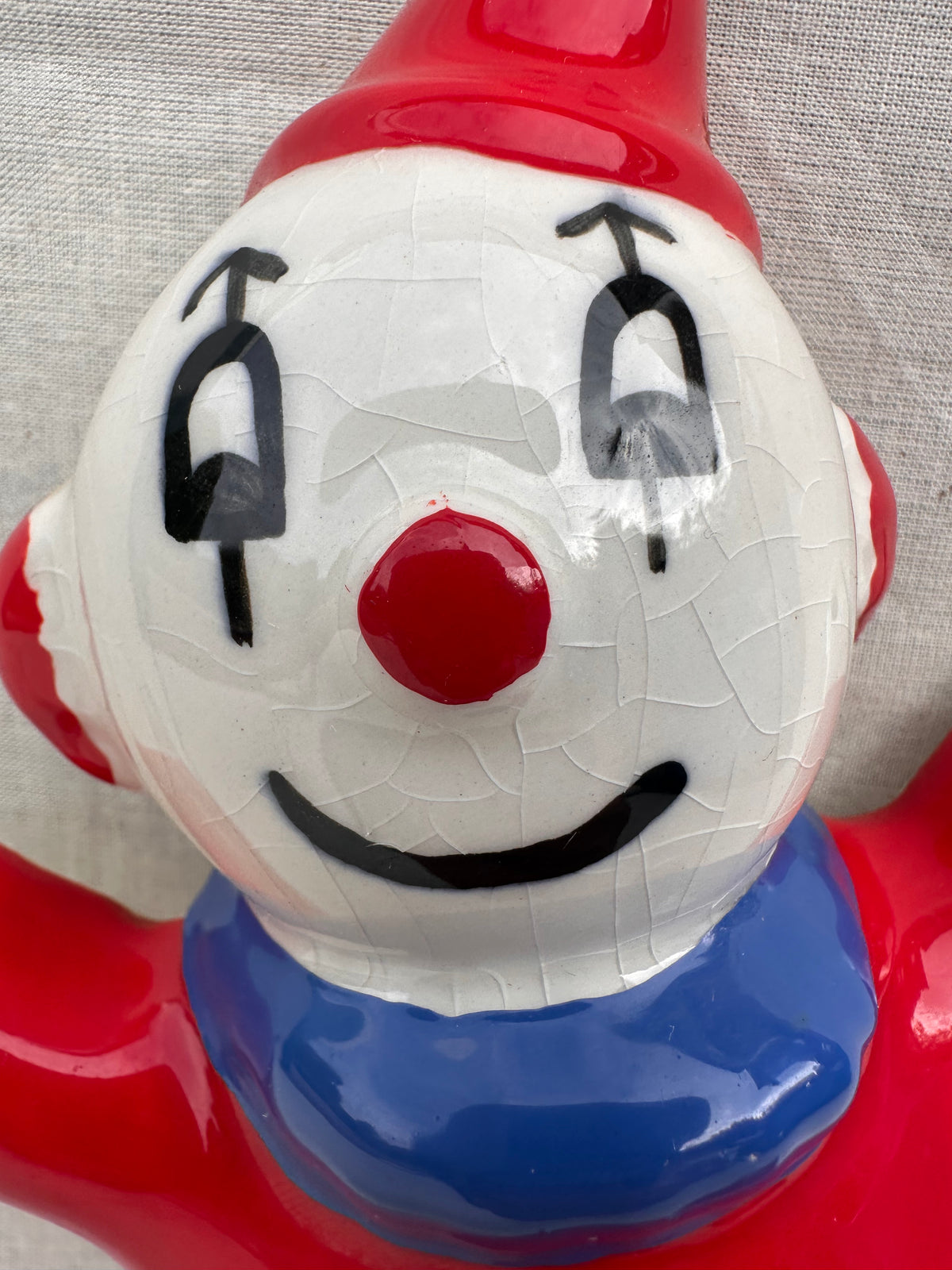 Clown hanging wall decor