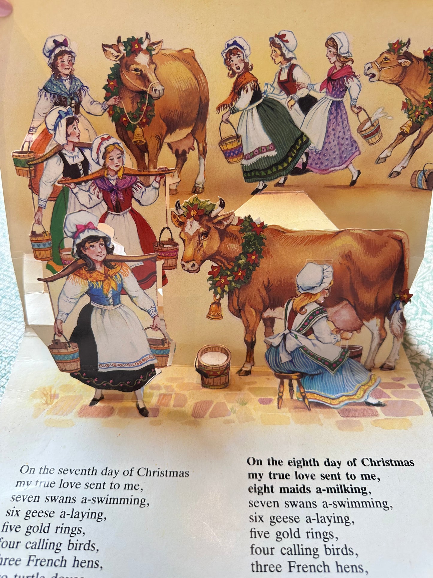 Vintage ‘The Twelve Days of Christmas’ pop up book