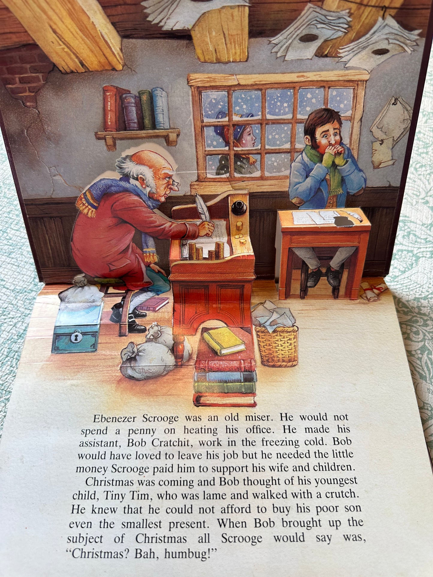 Vintage ‘A Christmas Carol’ pop up book