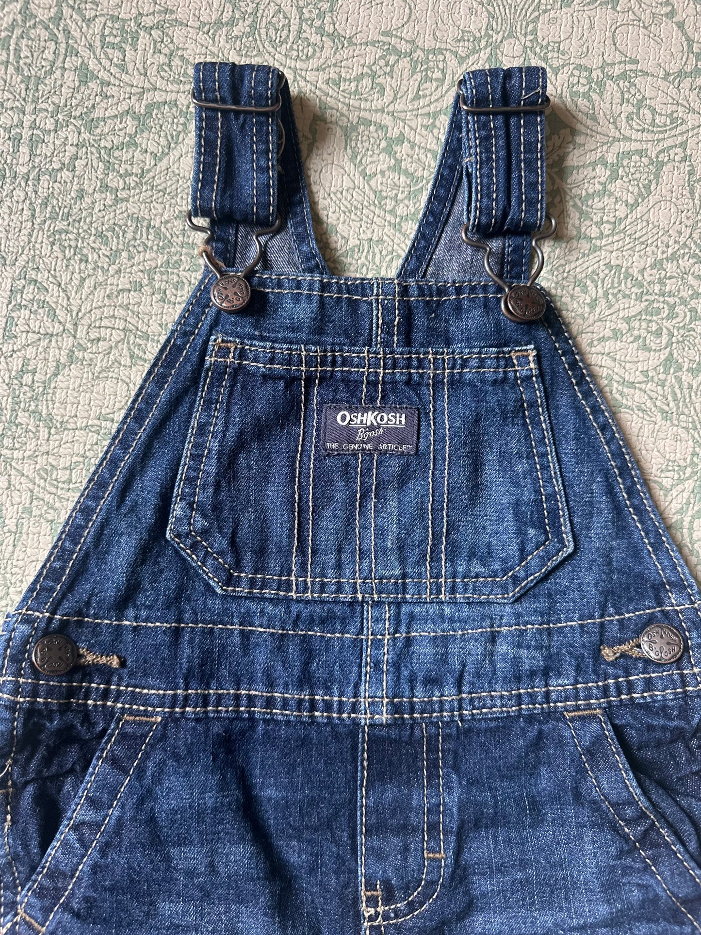 Oshkosh shortalls 18 months