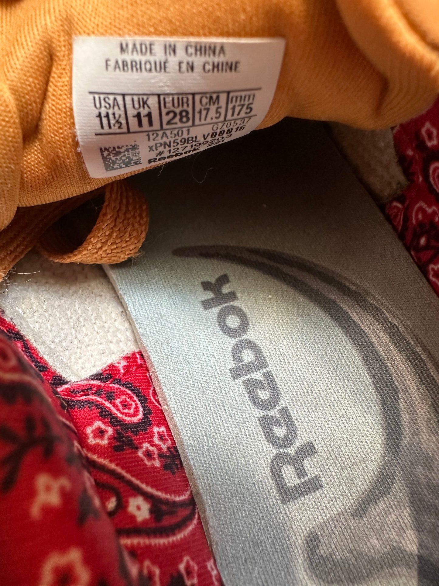 Reebok x Jurassic Park trainers UK 11 (kids)