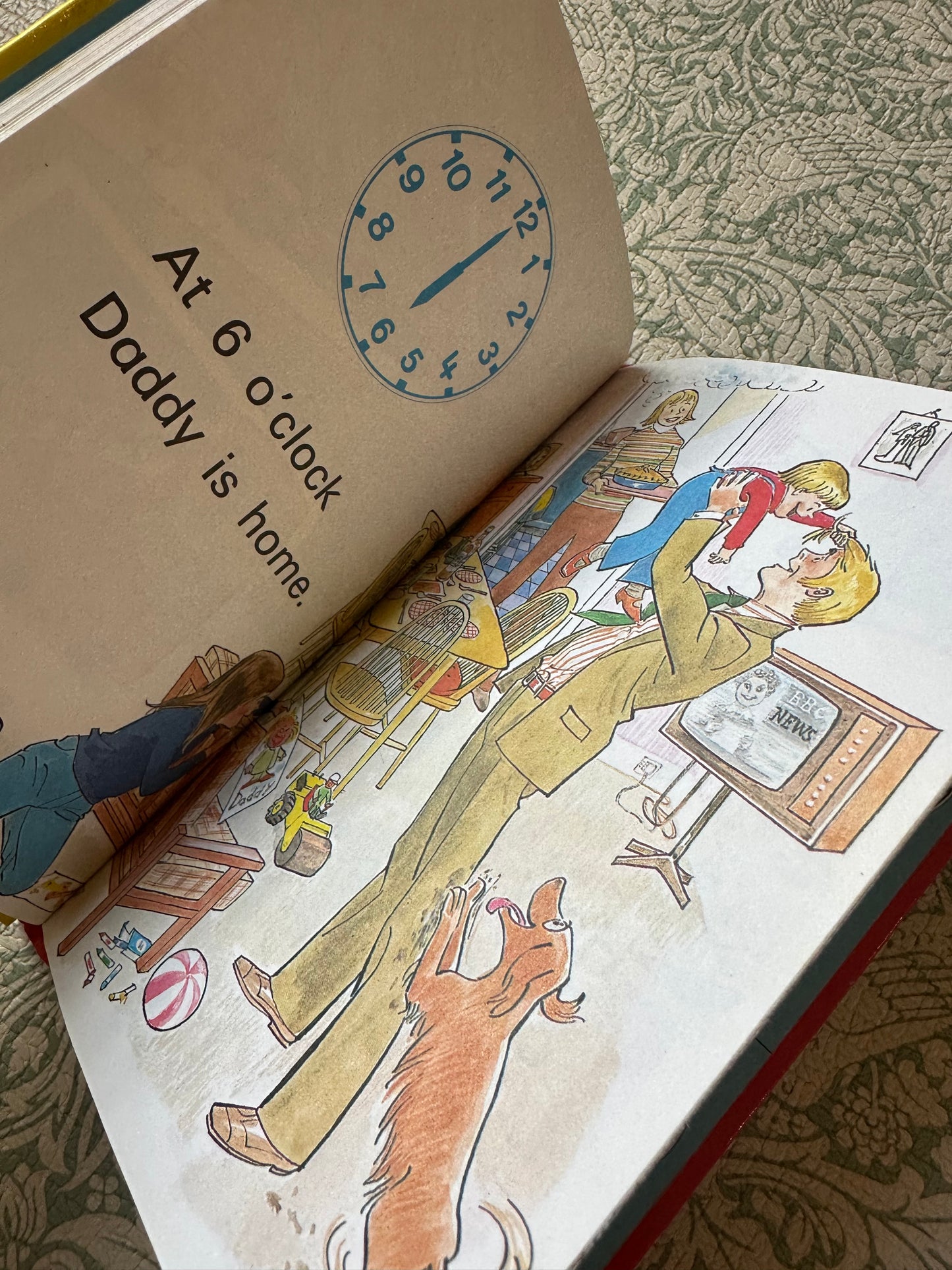 Vintage ‘Telling the time’ book