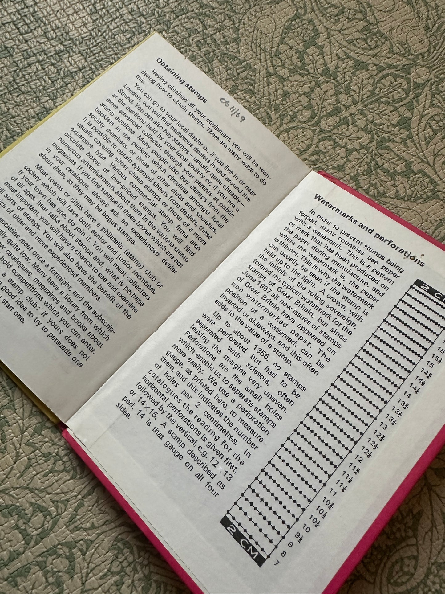 Ladybird ‘Stamp Collecting’ book