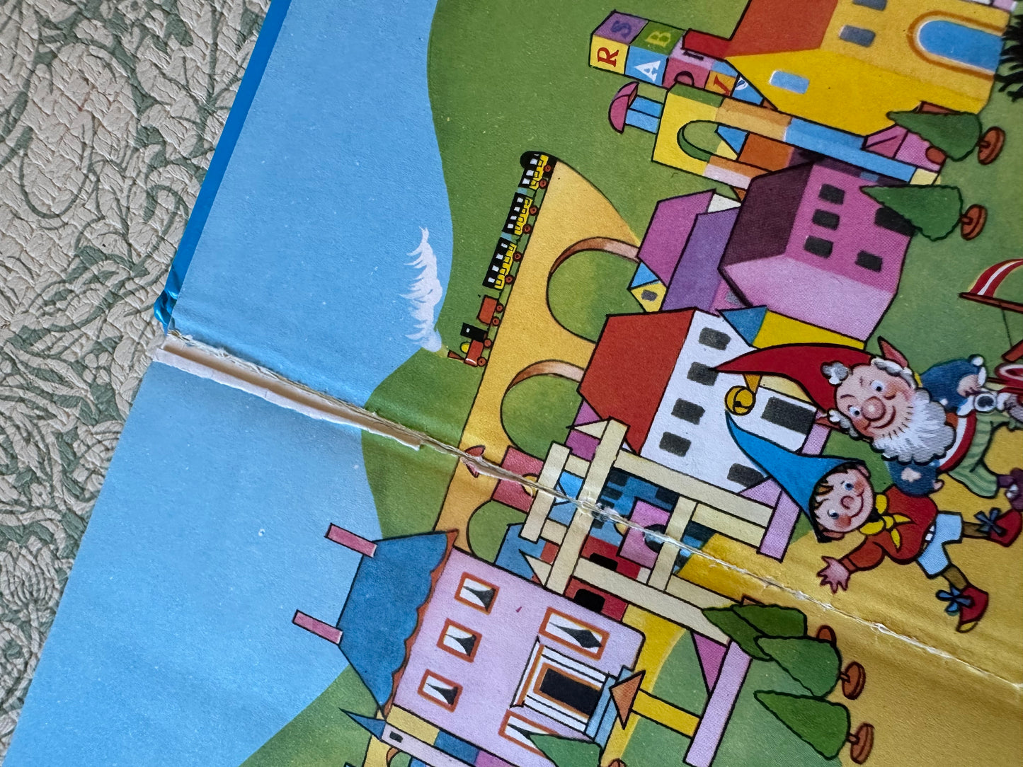Vintage ‘Noddy and the Aeroplane’ book